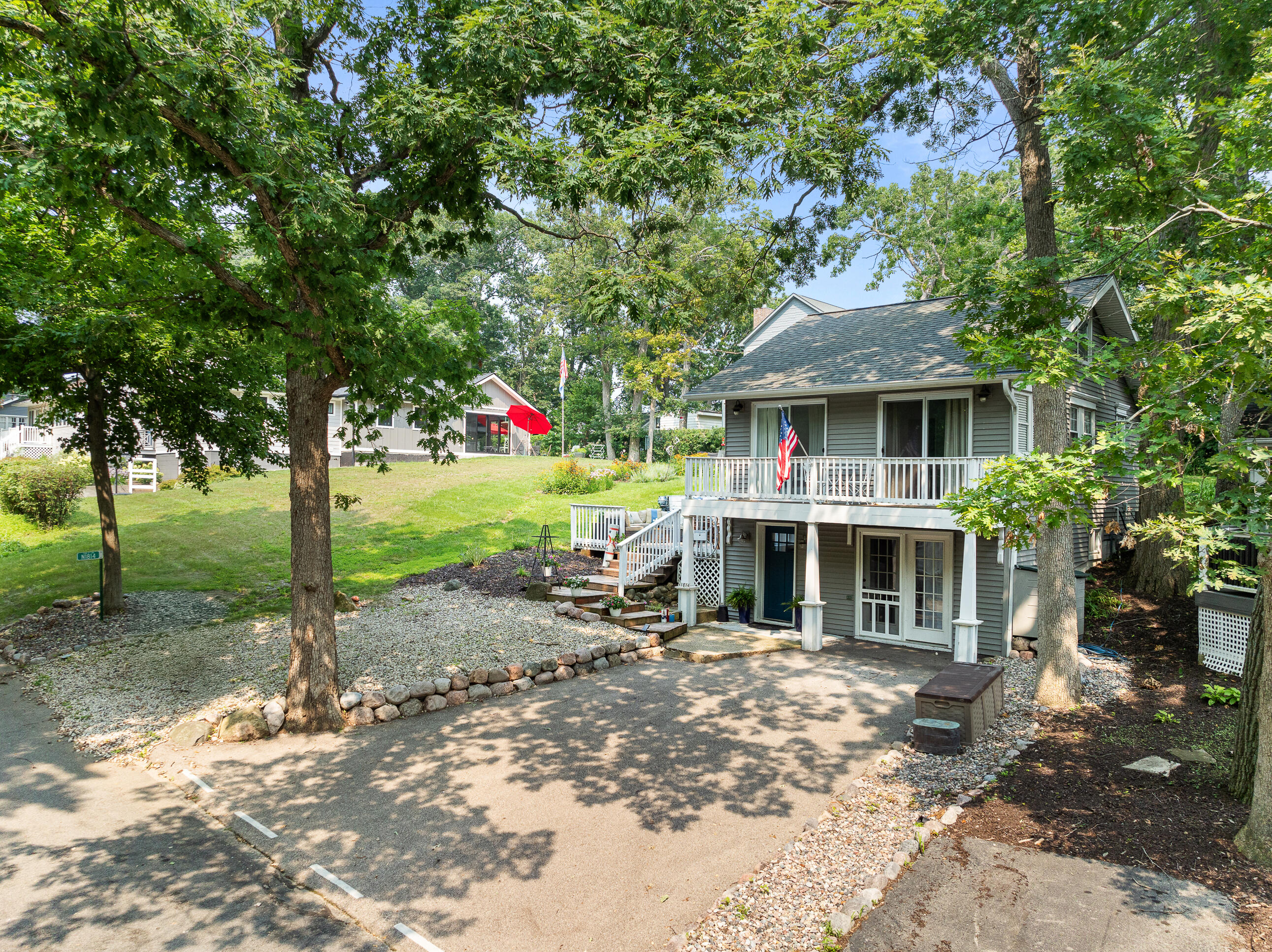 N1814 Highland Rd
