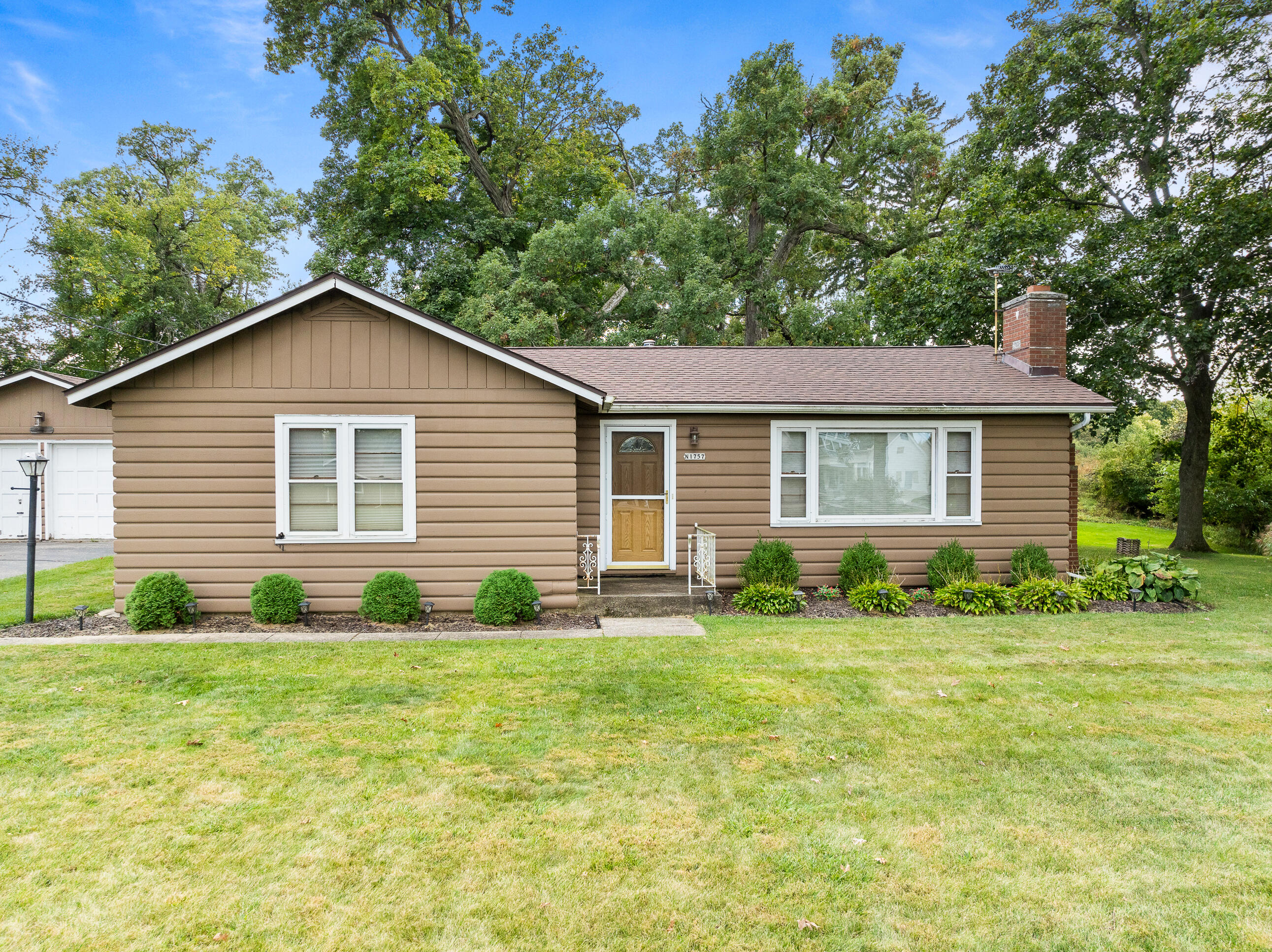 N1757 Wildwood Dr