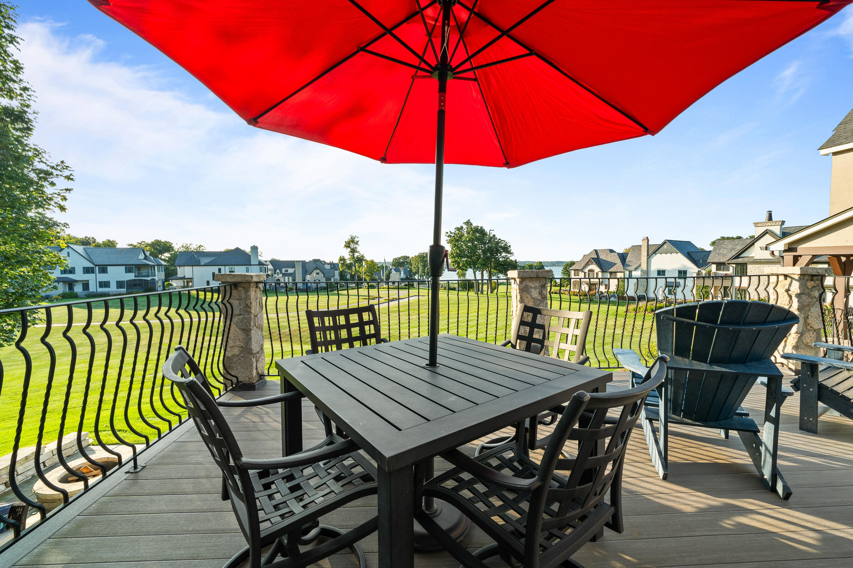 N1561 E Lakeside Ln