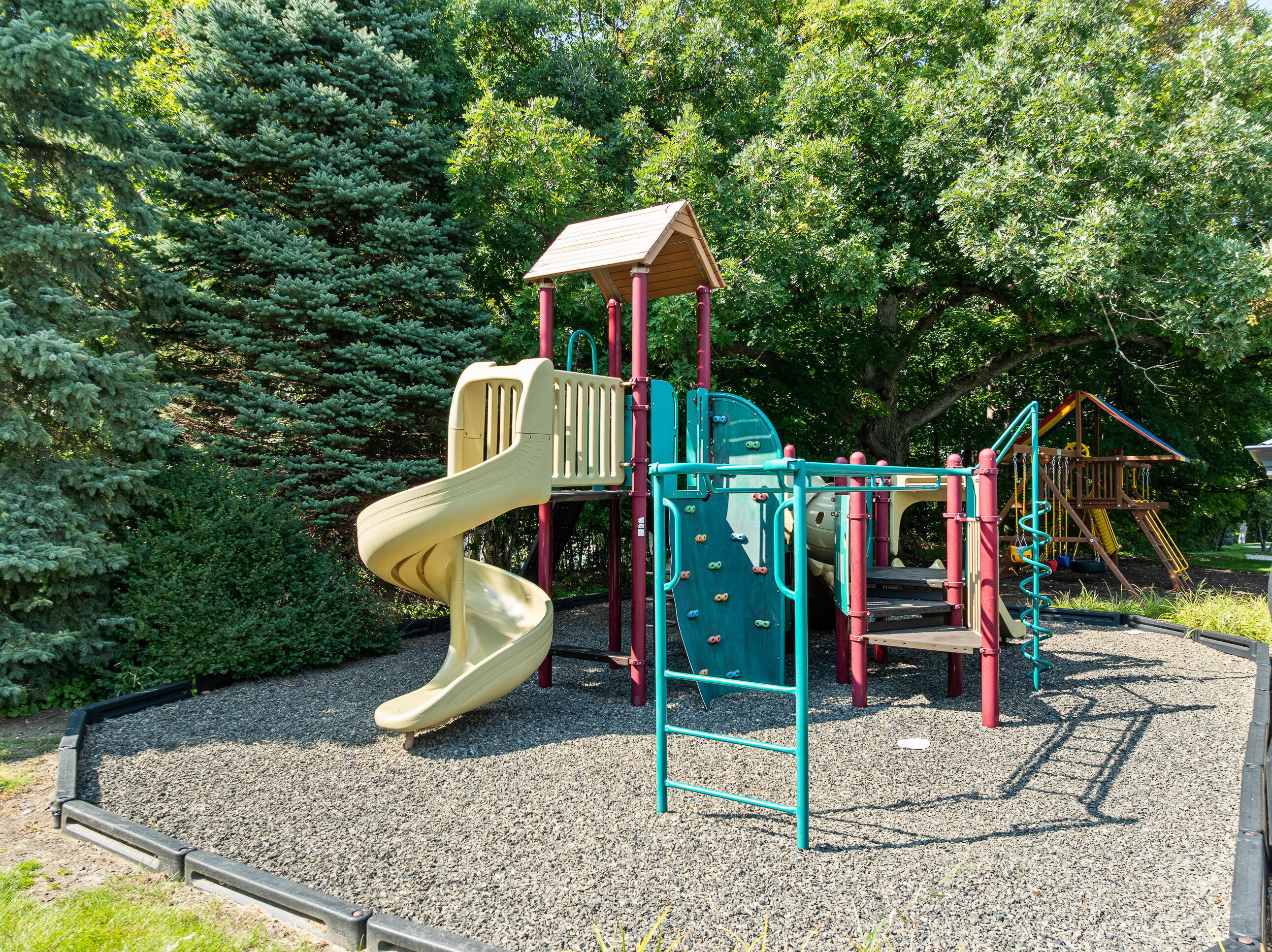 N1561 E Lakeside Ln