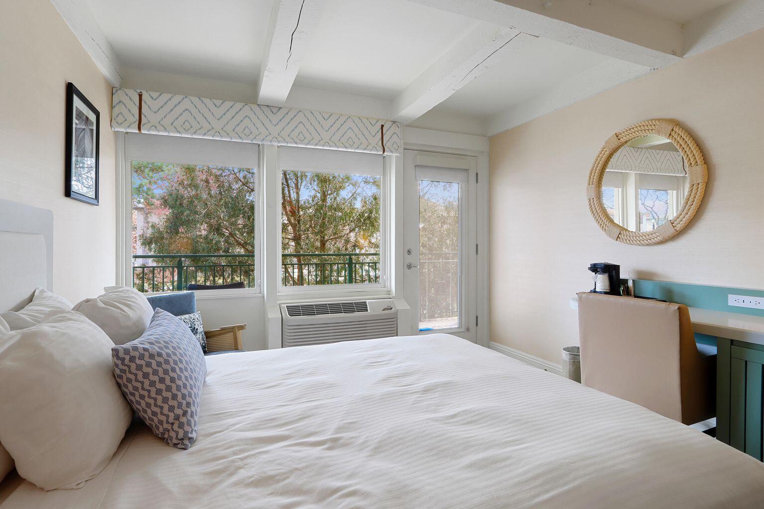 269 Fontana Blvd Unit: 2663