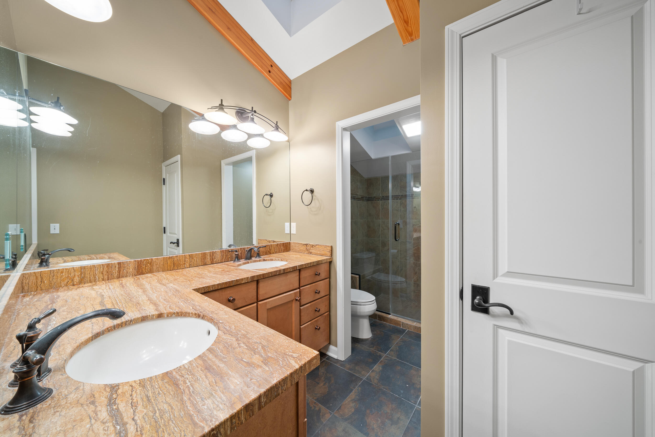 850 Hillside Dr Unit: GG1