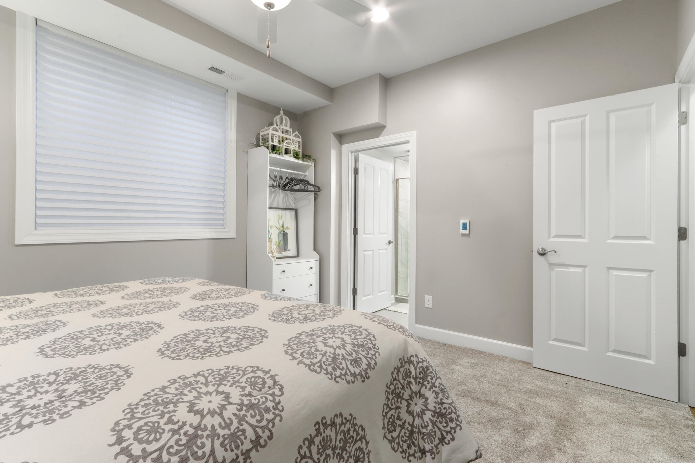 173 2nd Ave Unit: 12