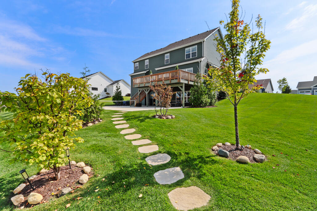 565 N Boulder Ridge Dr