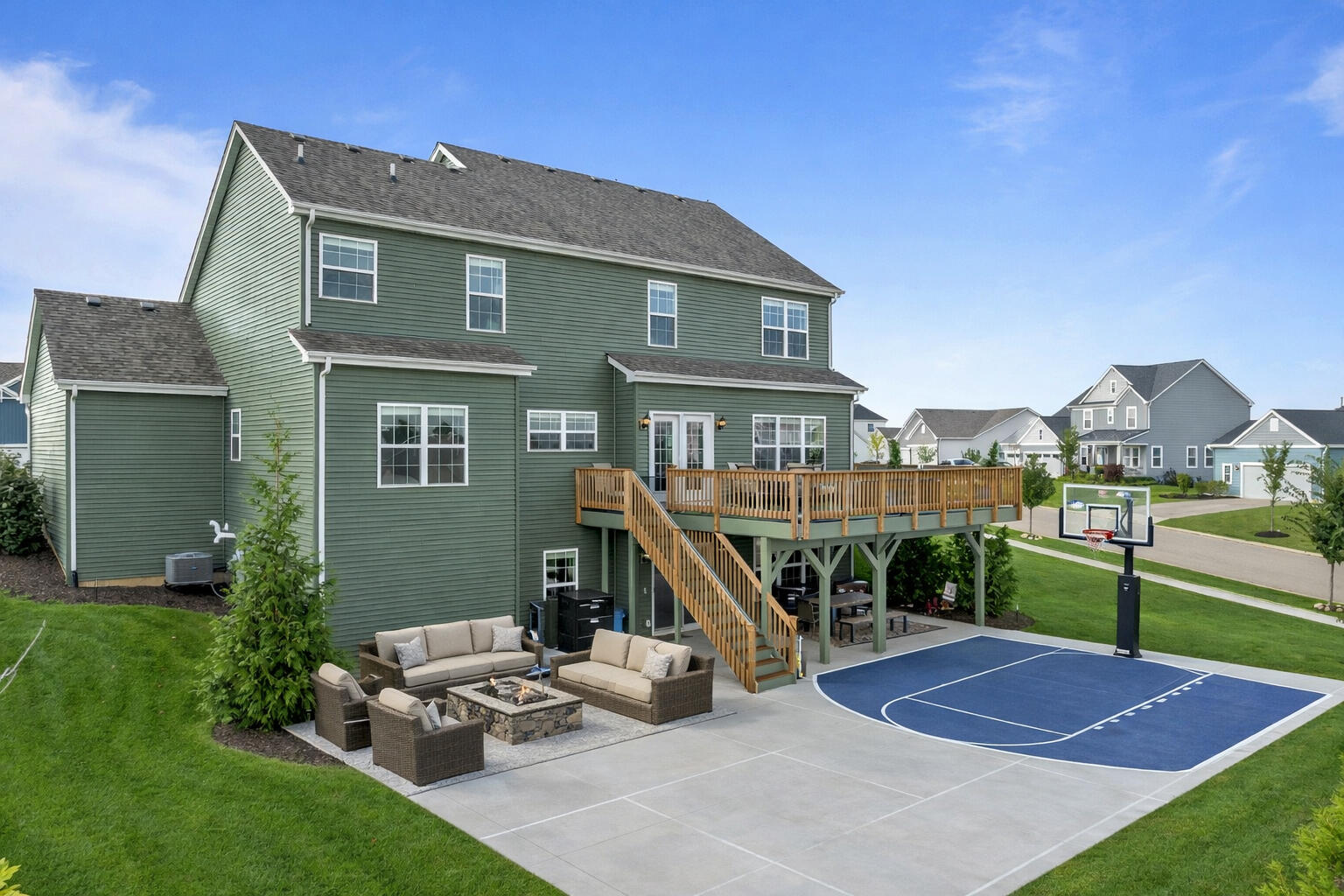 565 N Boulder Ridge Dr