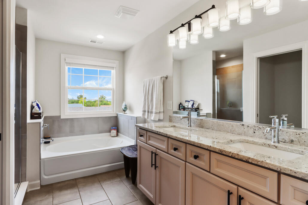 565 N Boulder Ridge Dr