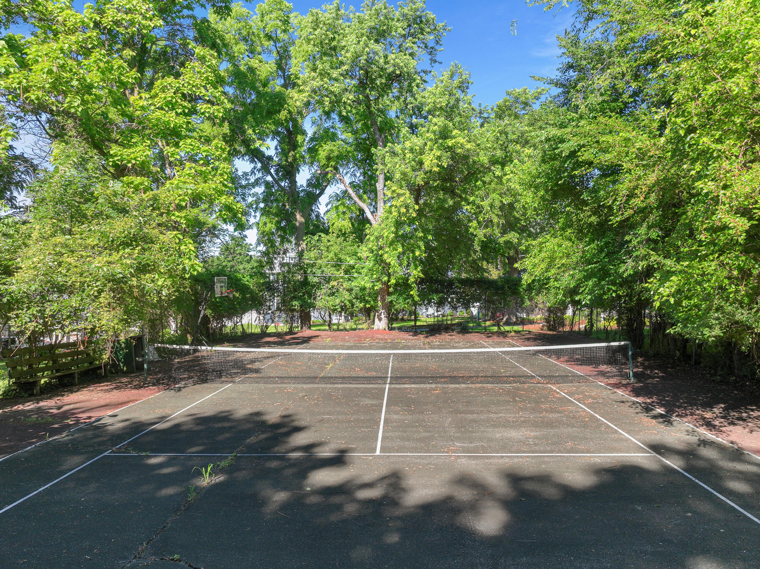 2304 North Shore Dr