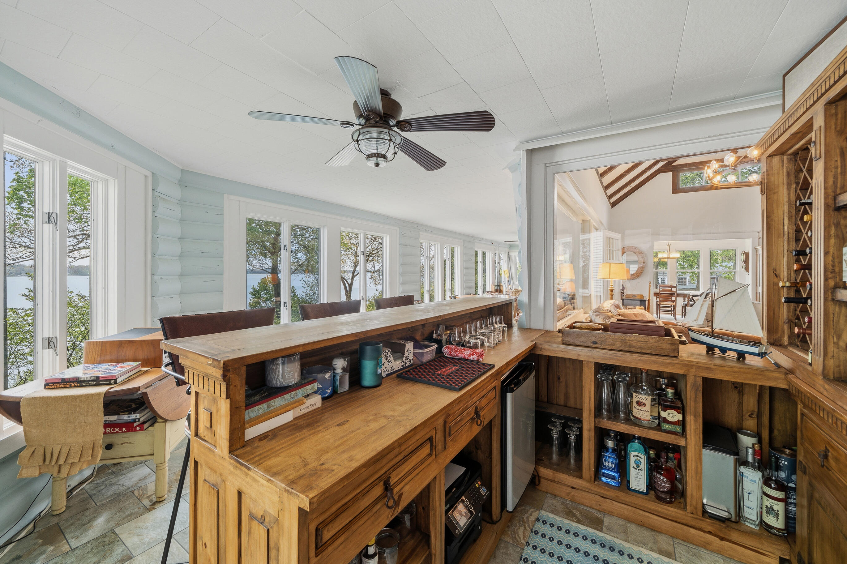 2304 North Shore Dr