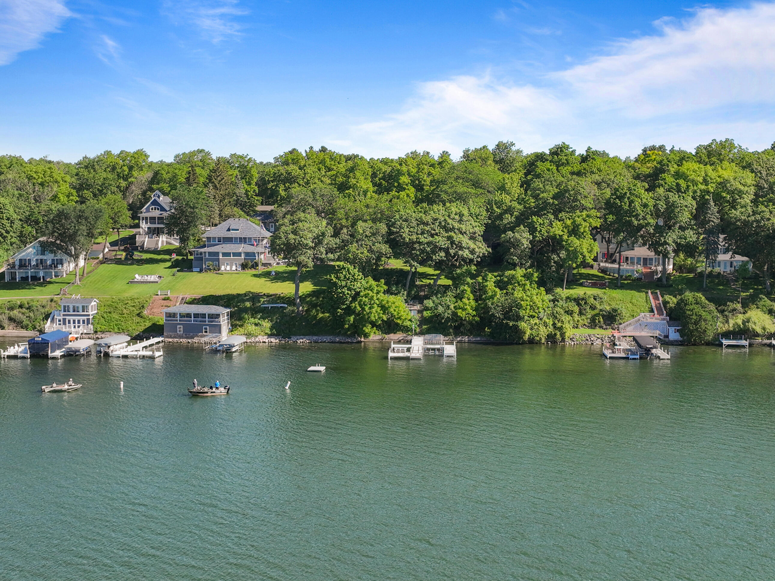 2304 North Shore Dr