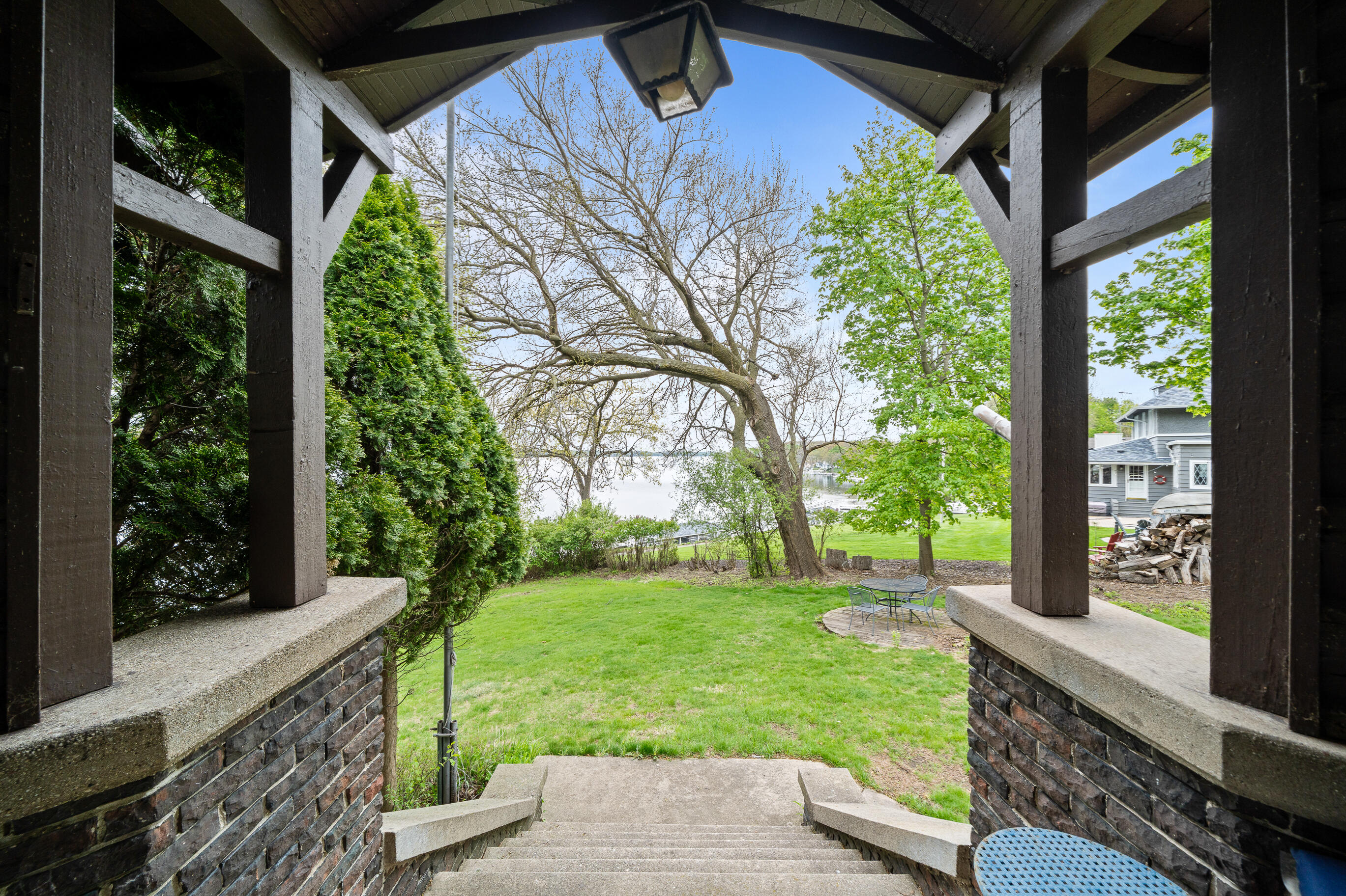 2304 North Shore Dr