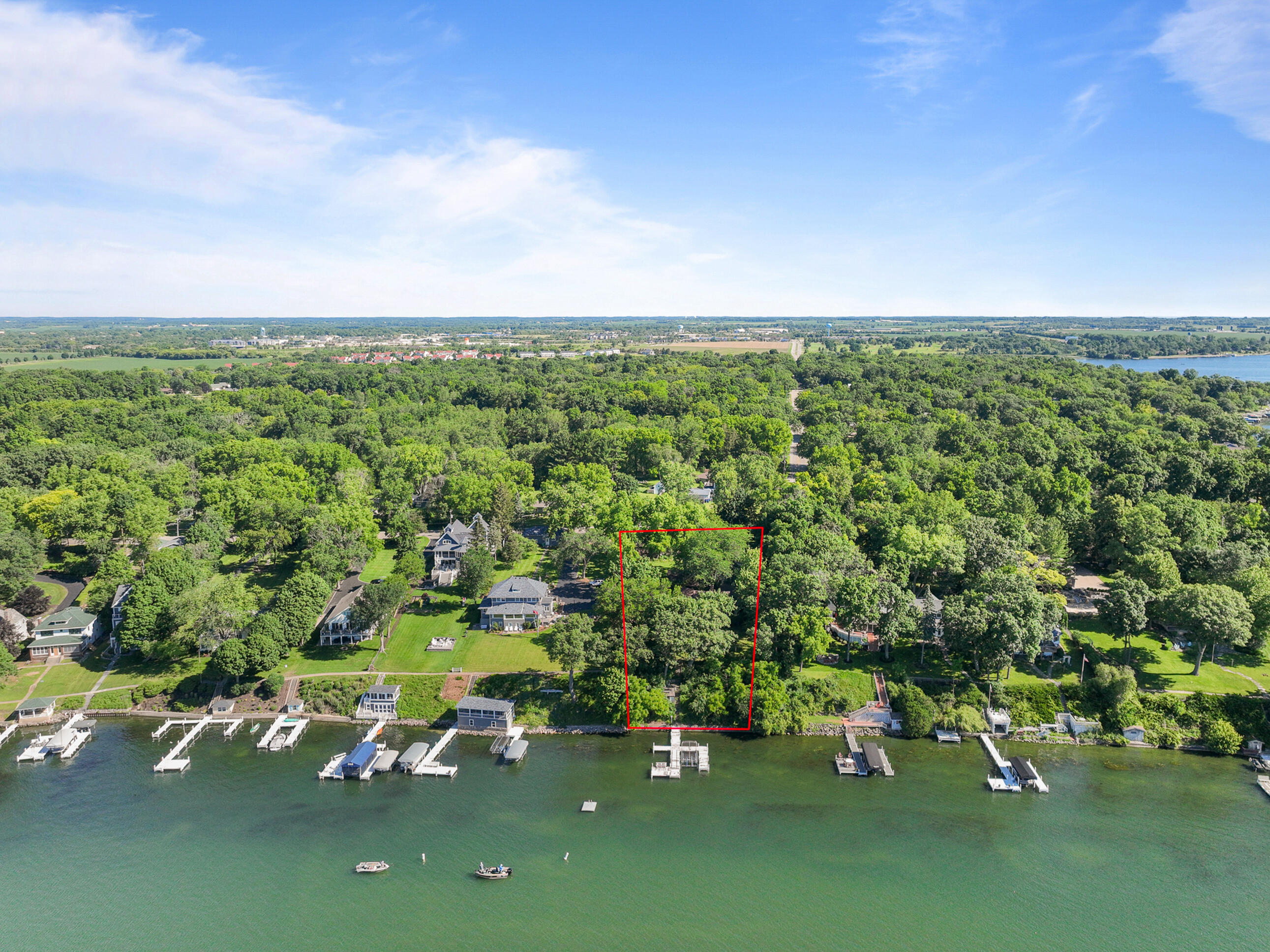 2304 North Shore Dr