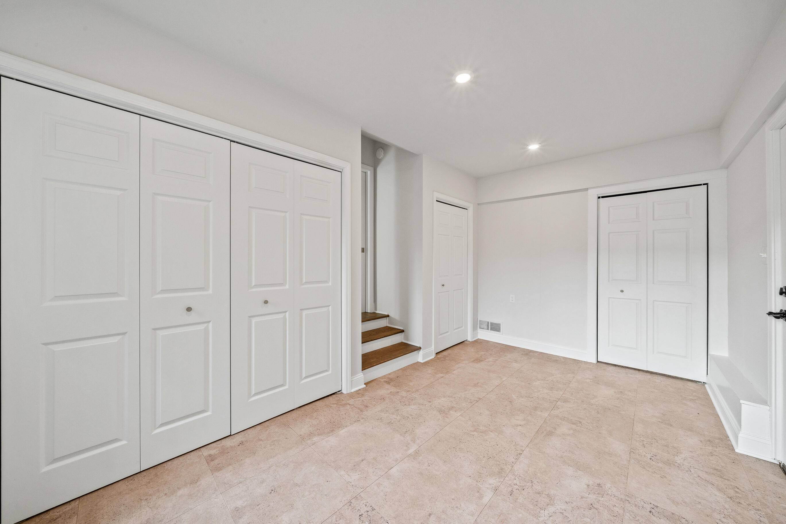 132 Fontana Ave