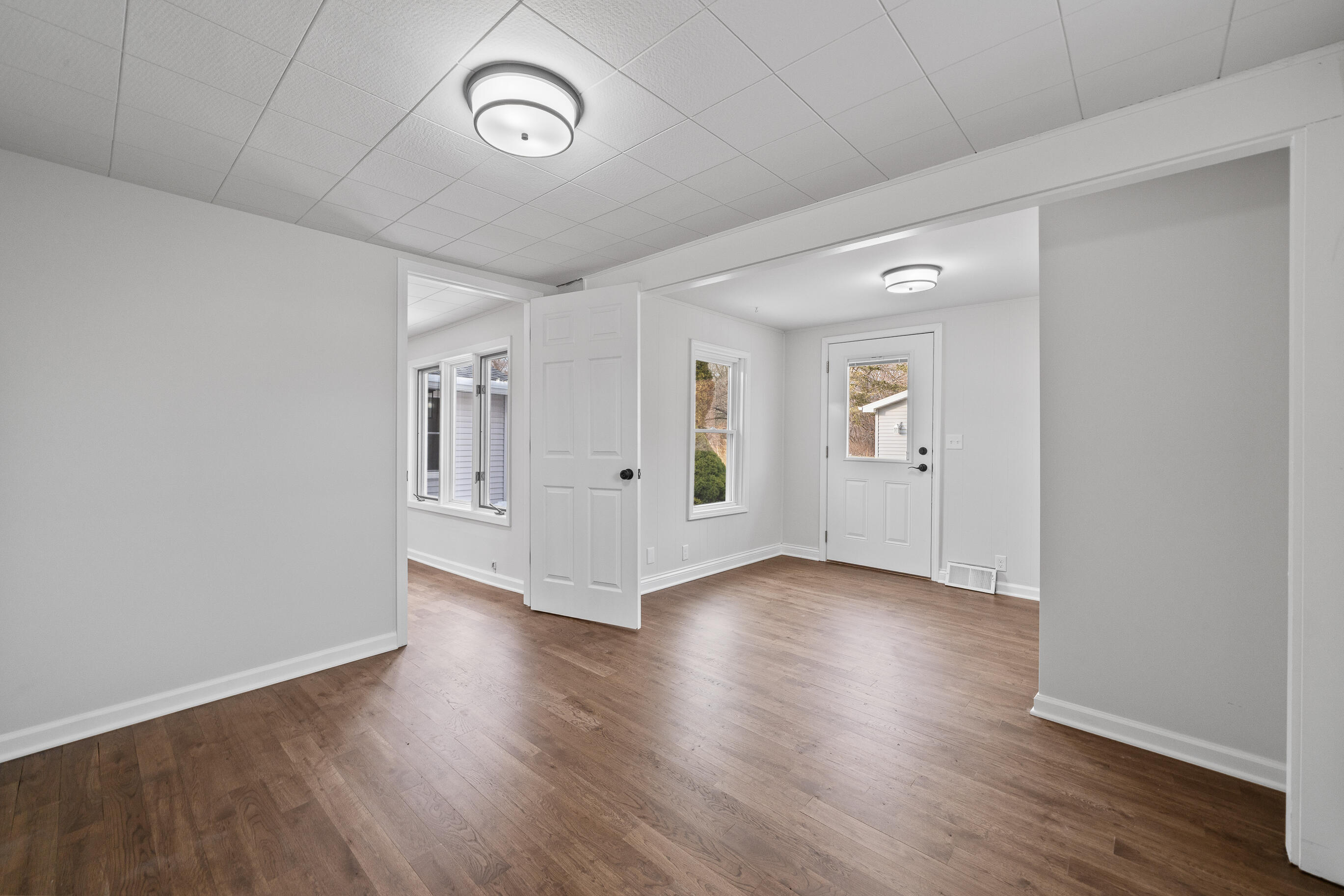 132 Fontana Ave