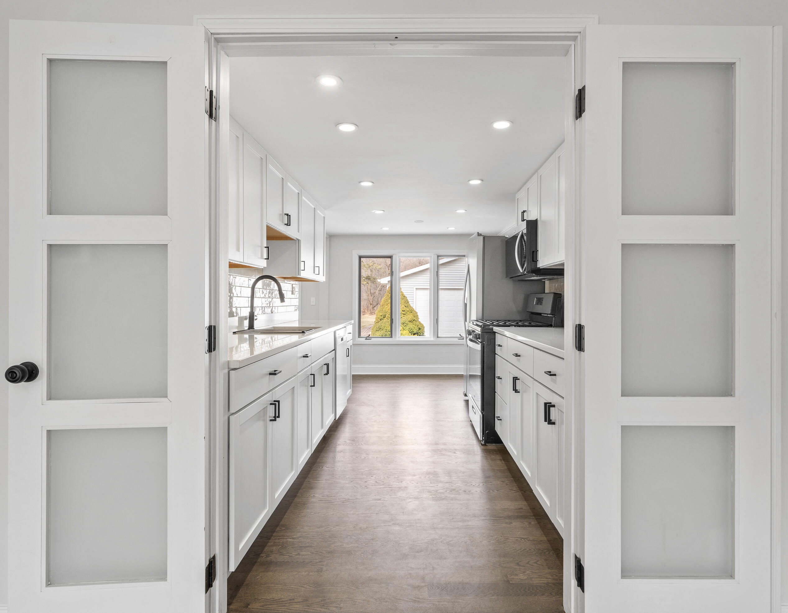 132 Fontana Ave