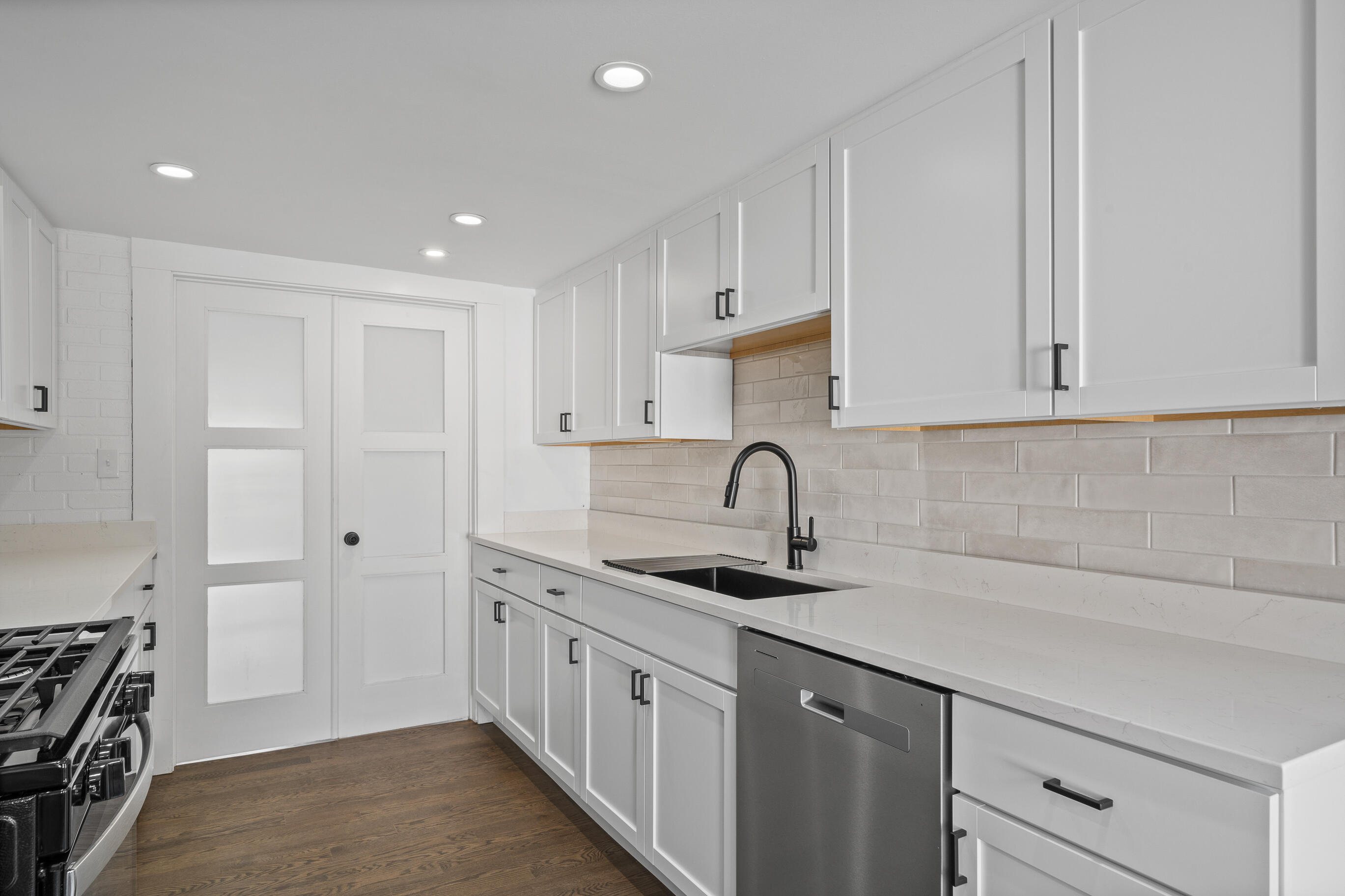 132 Fontana Ave