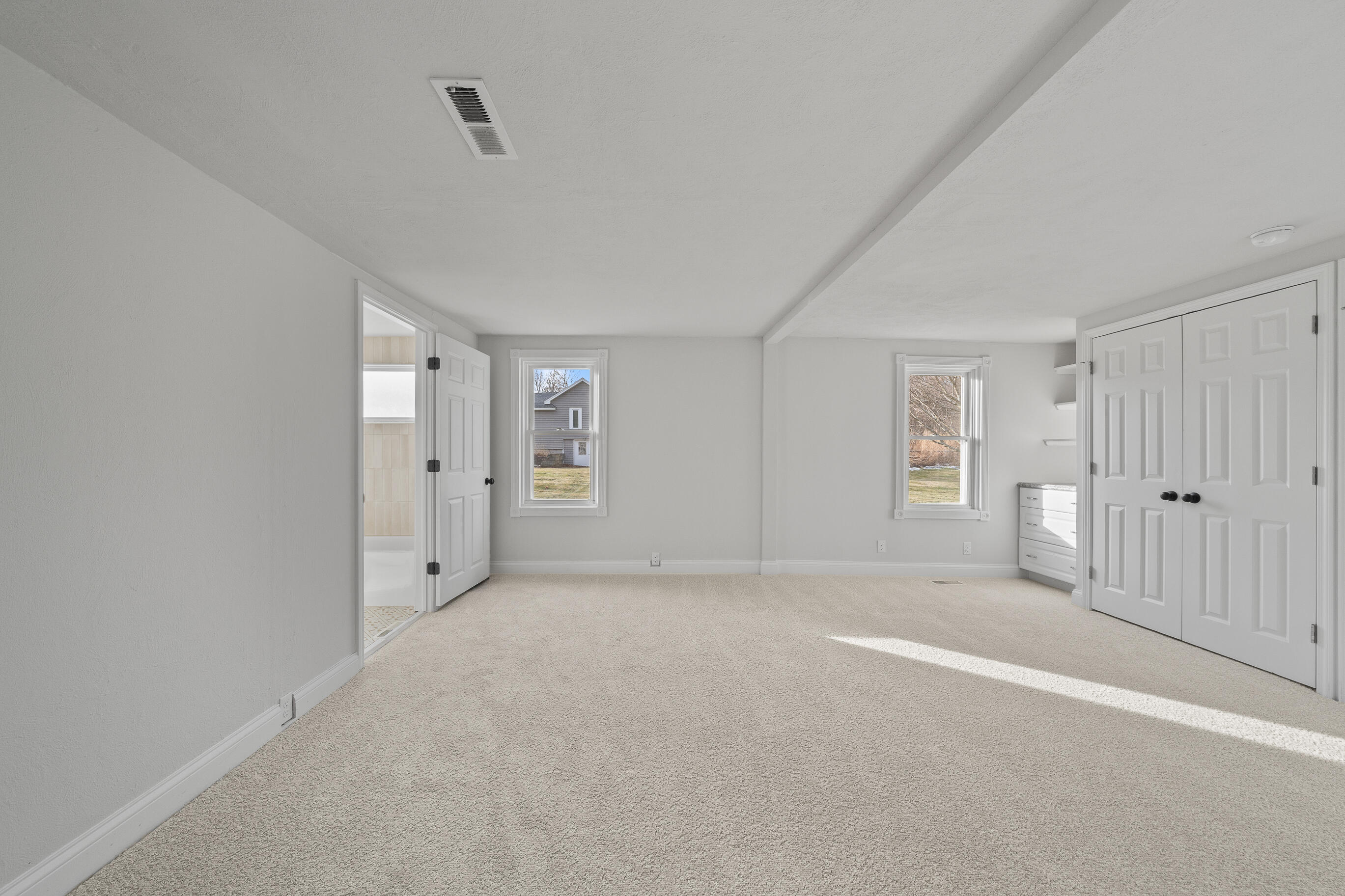 132 Fontana Ave