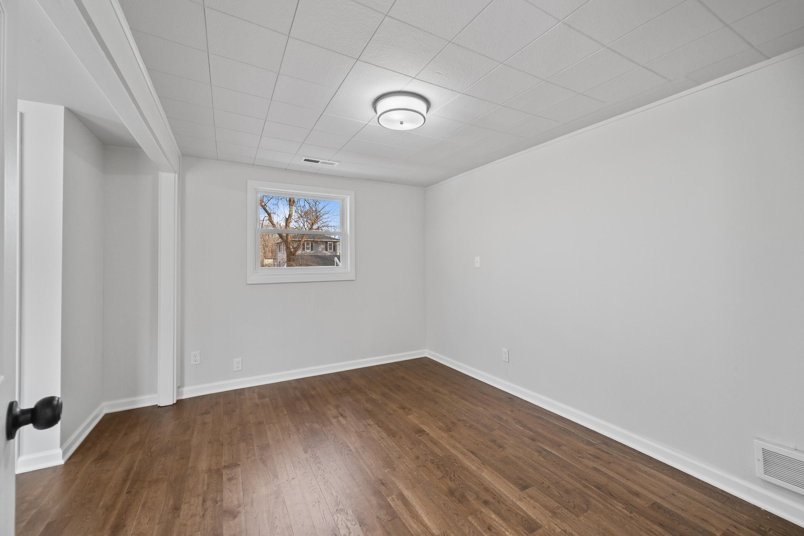 132 Fontana Ave