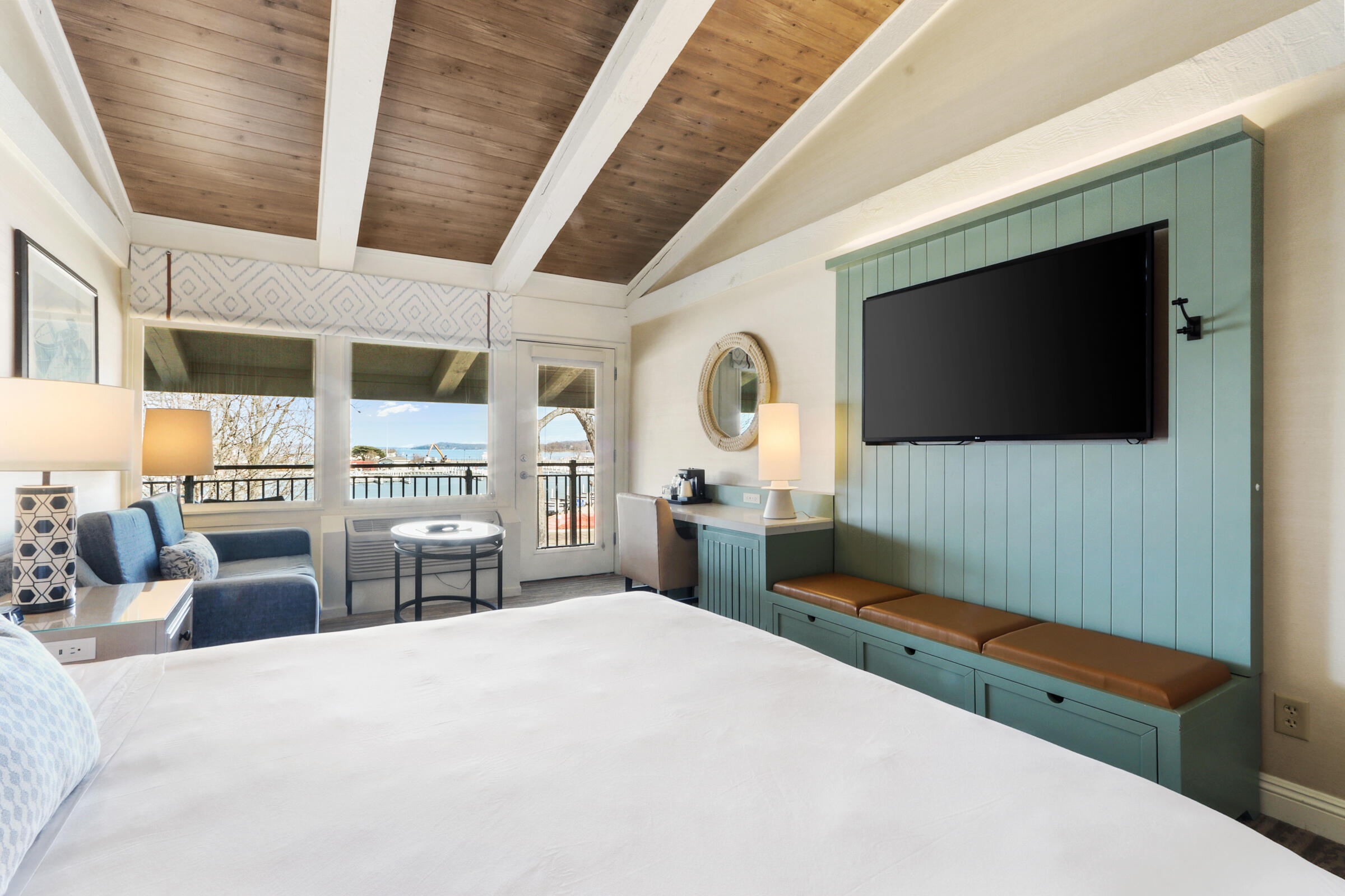 269 Fontana Blvd Unit: 2566