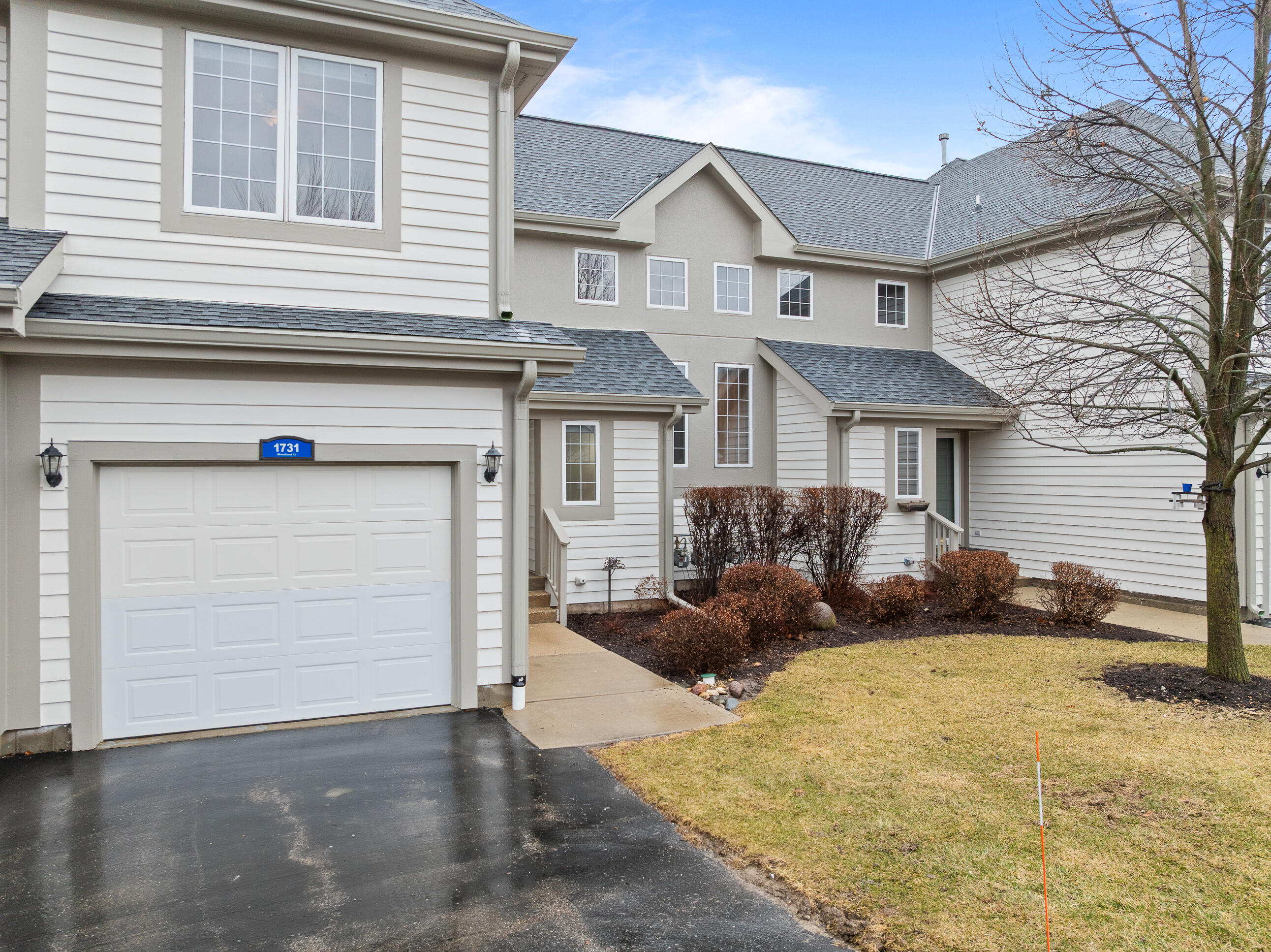 1731 Woodland Cir Unit: 12-26