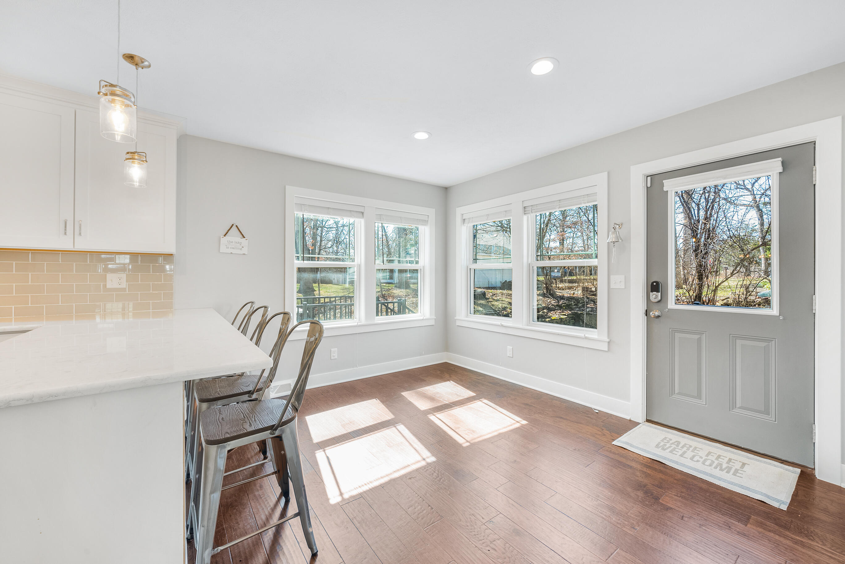 812 Van Slyke Dr
