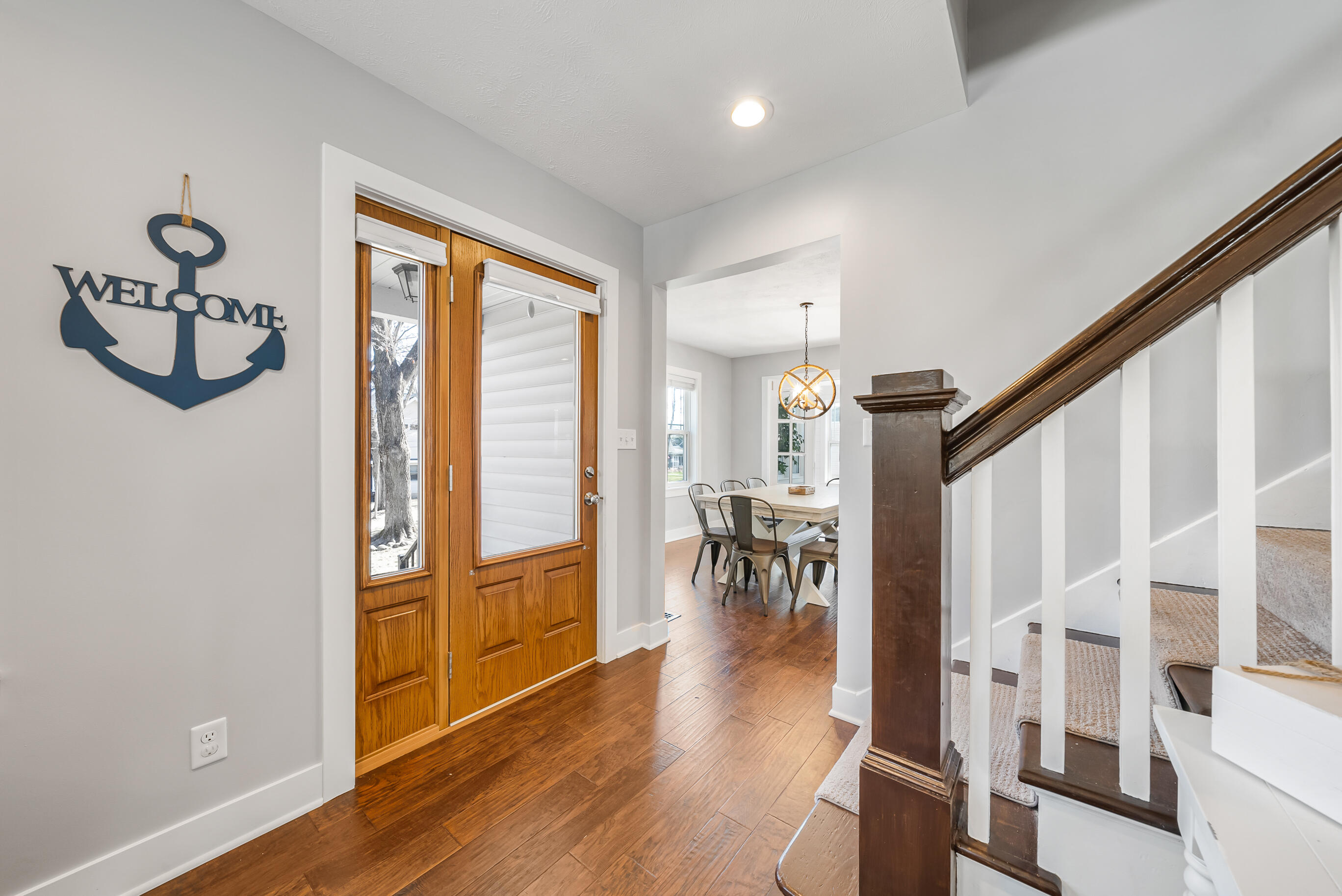 812 Van Slyke Dr