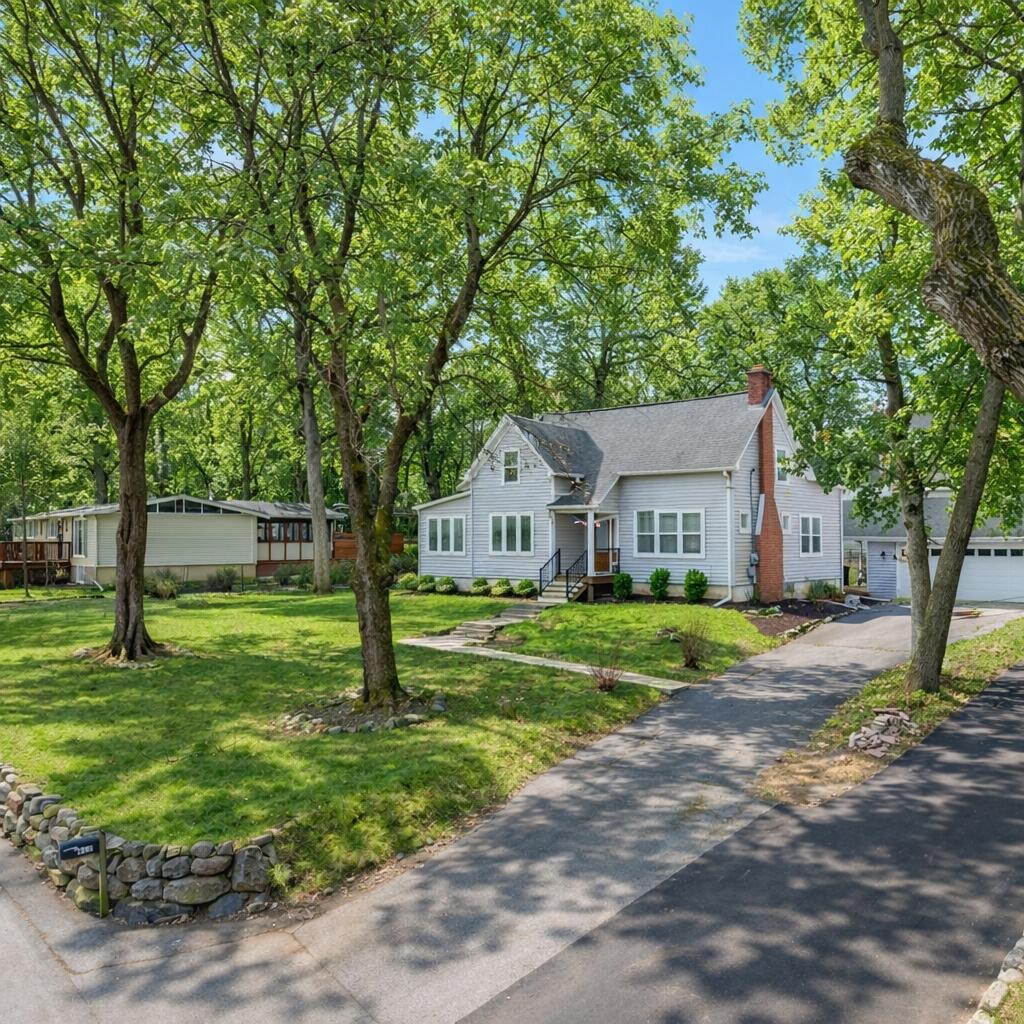 812 Van Slyke Dr