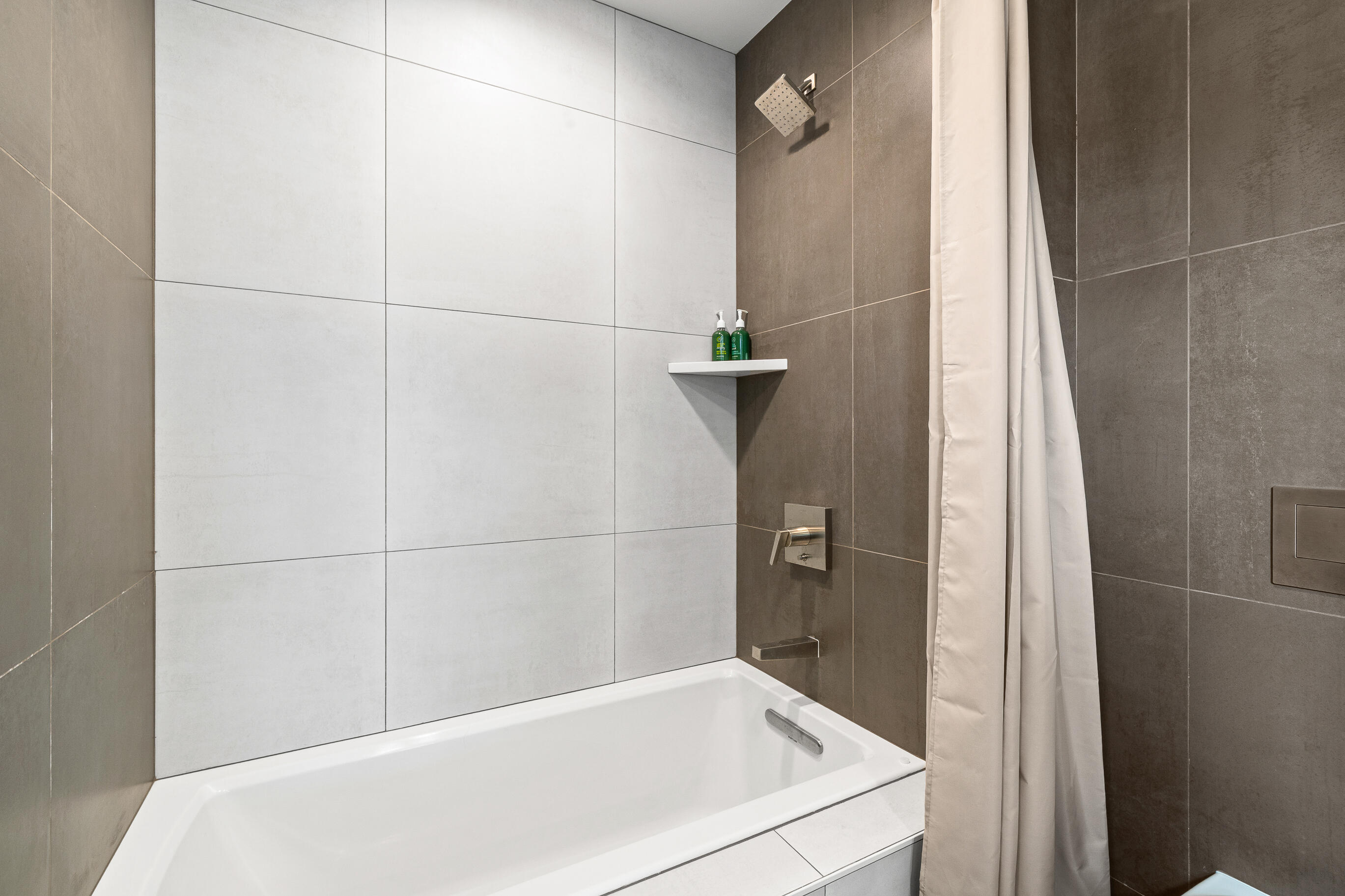 278 High St Unit: 9