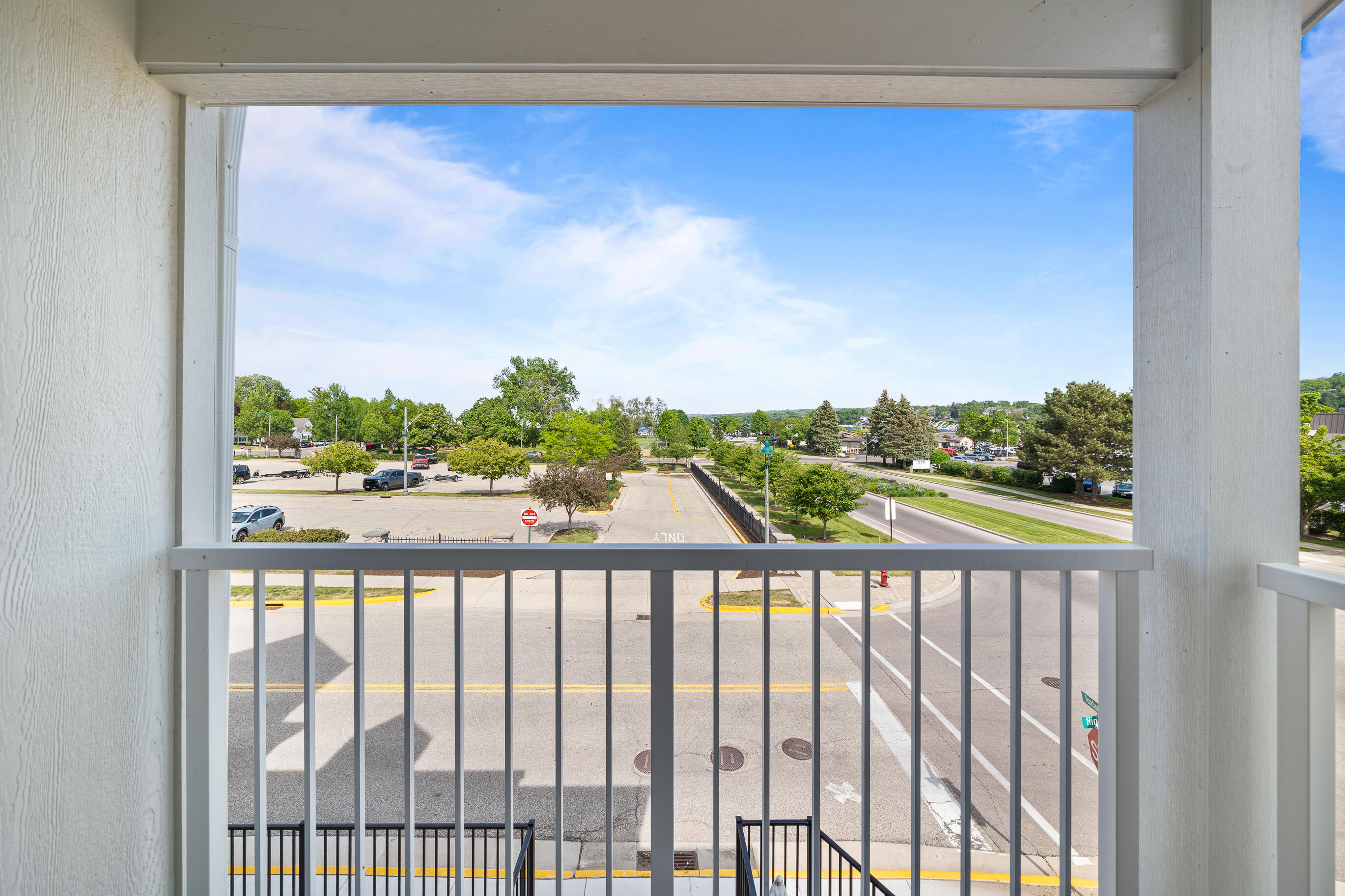 278 High St Unit: 9