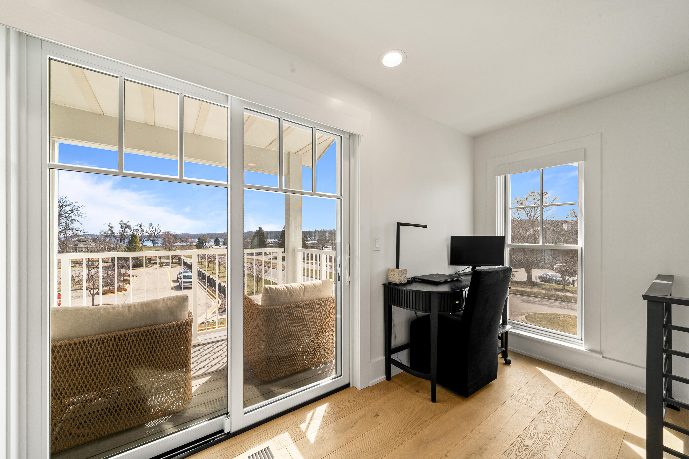 278 High St Unit: 9
