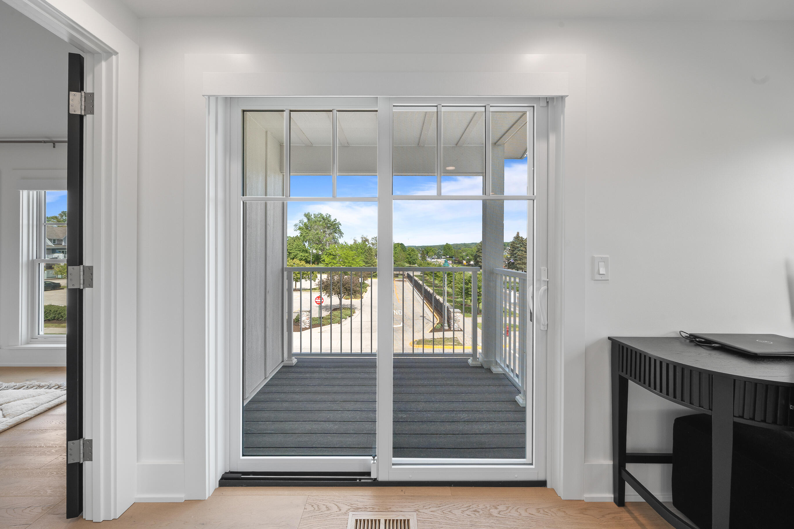278 High St Unit: 9