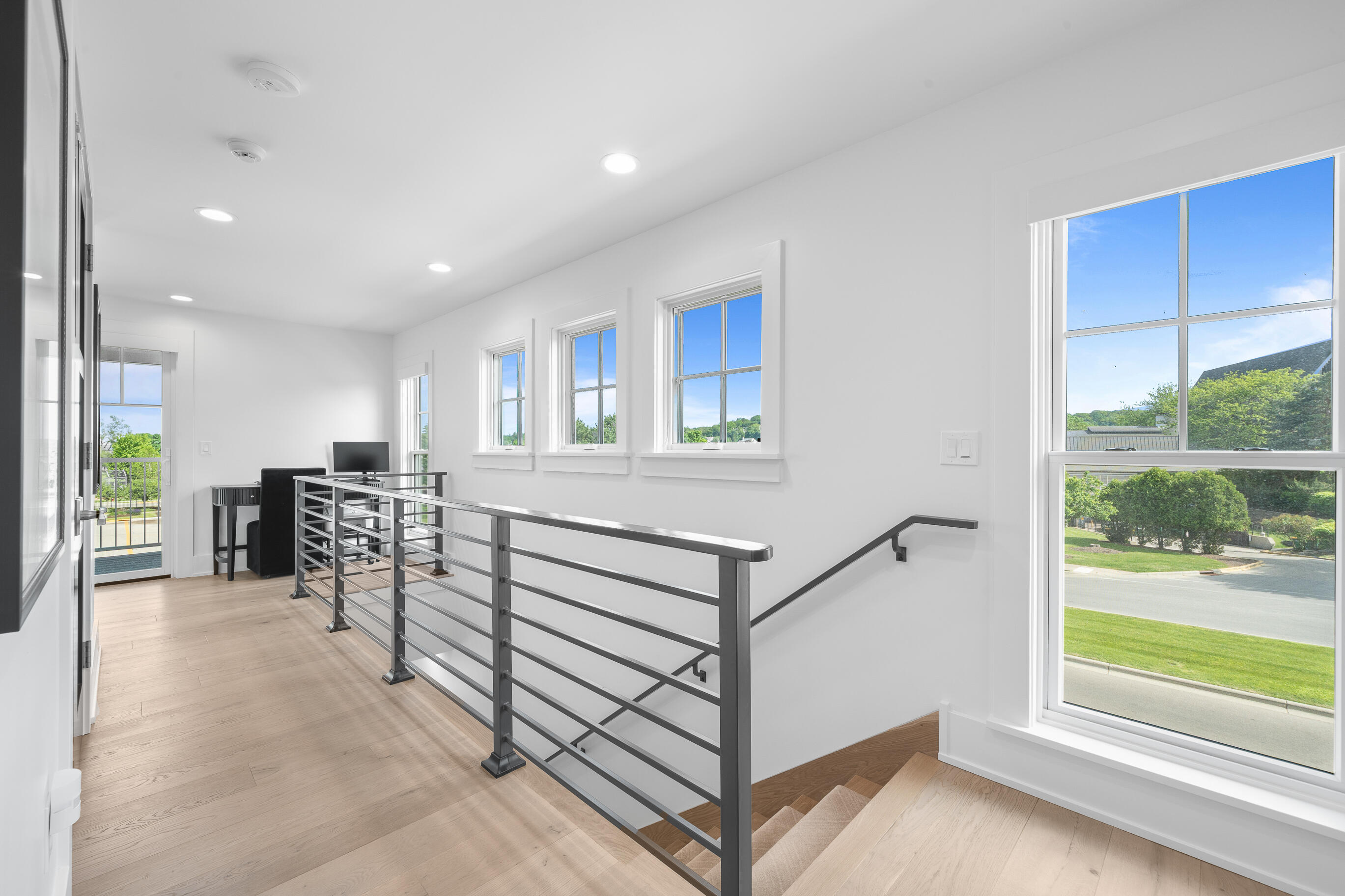 278 High St Unit: 9