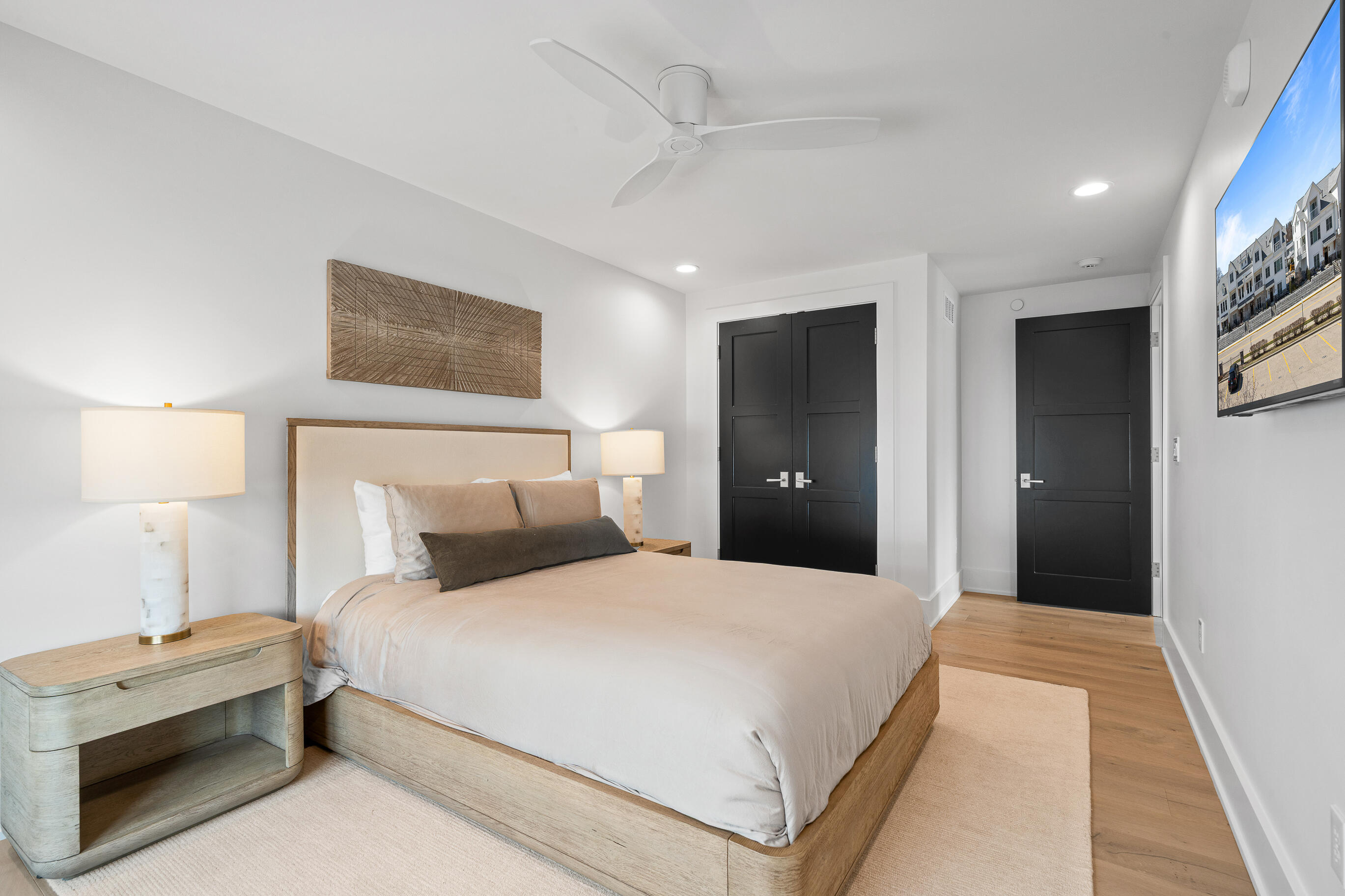 278 High St Unit: 9