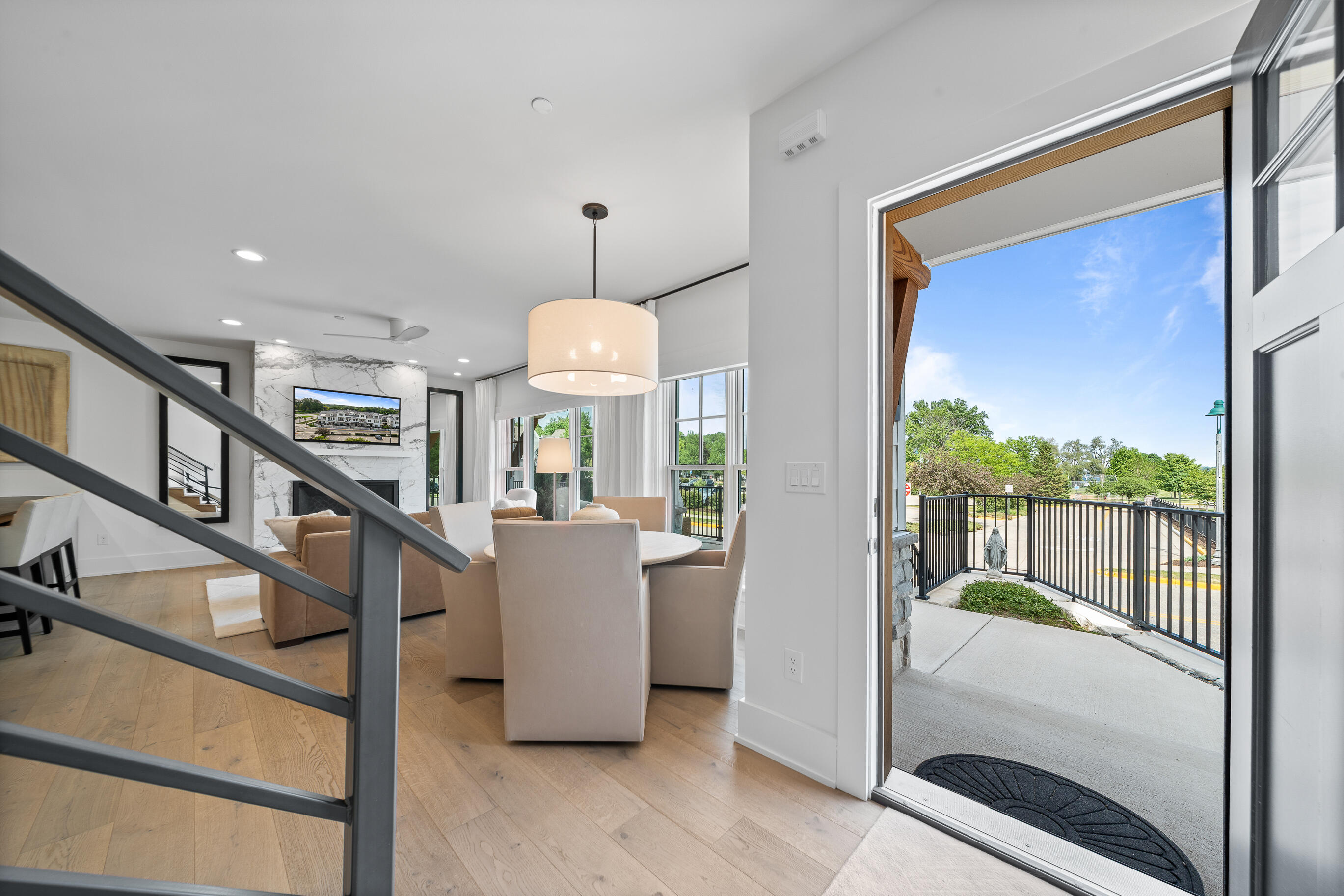278 High St Unit: 9