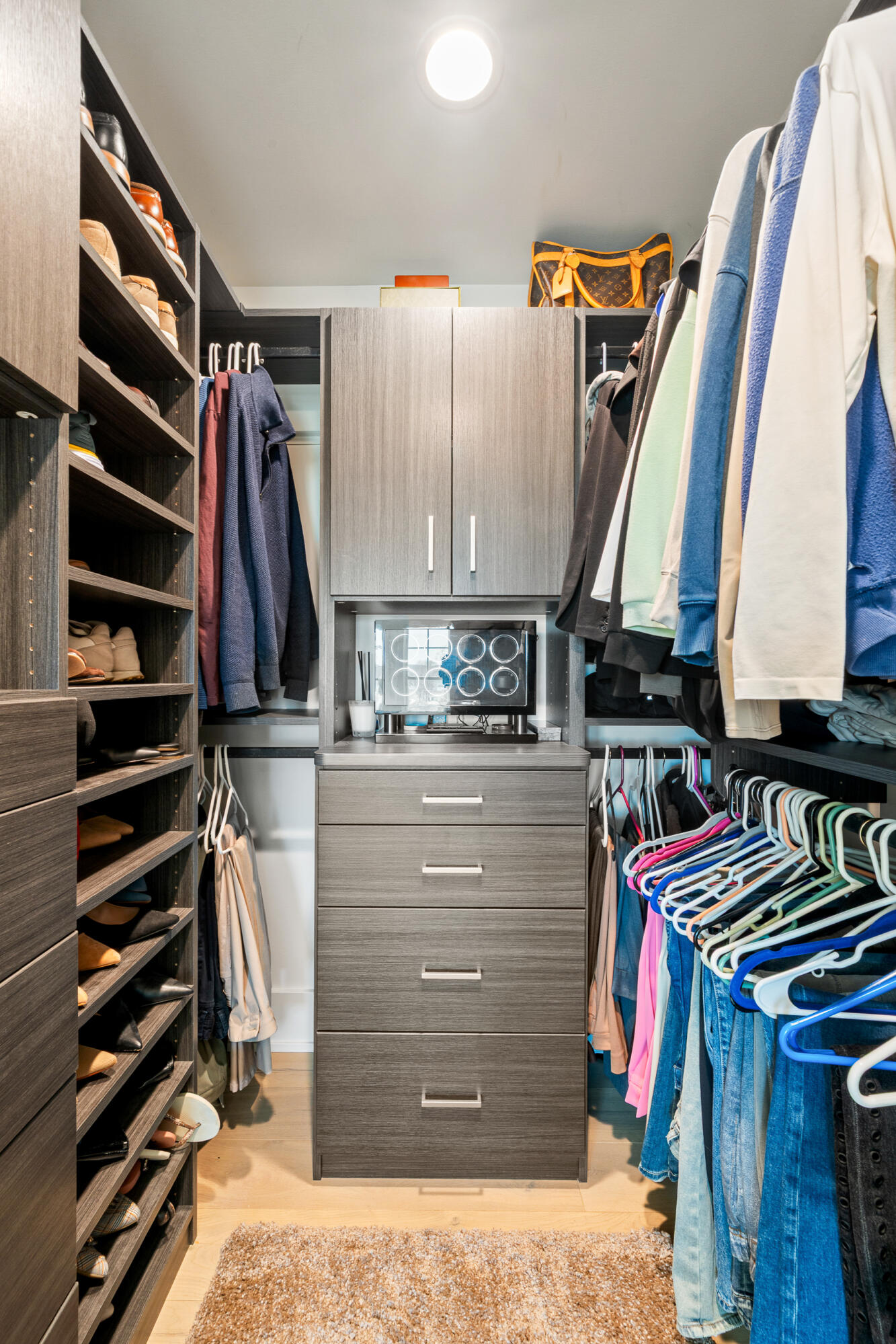 278 High St Unit: 9