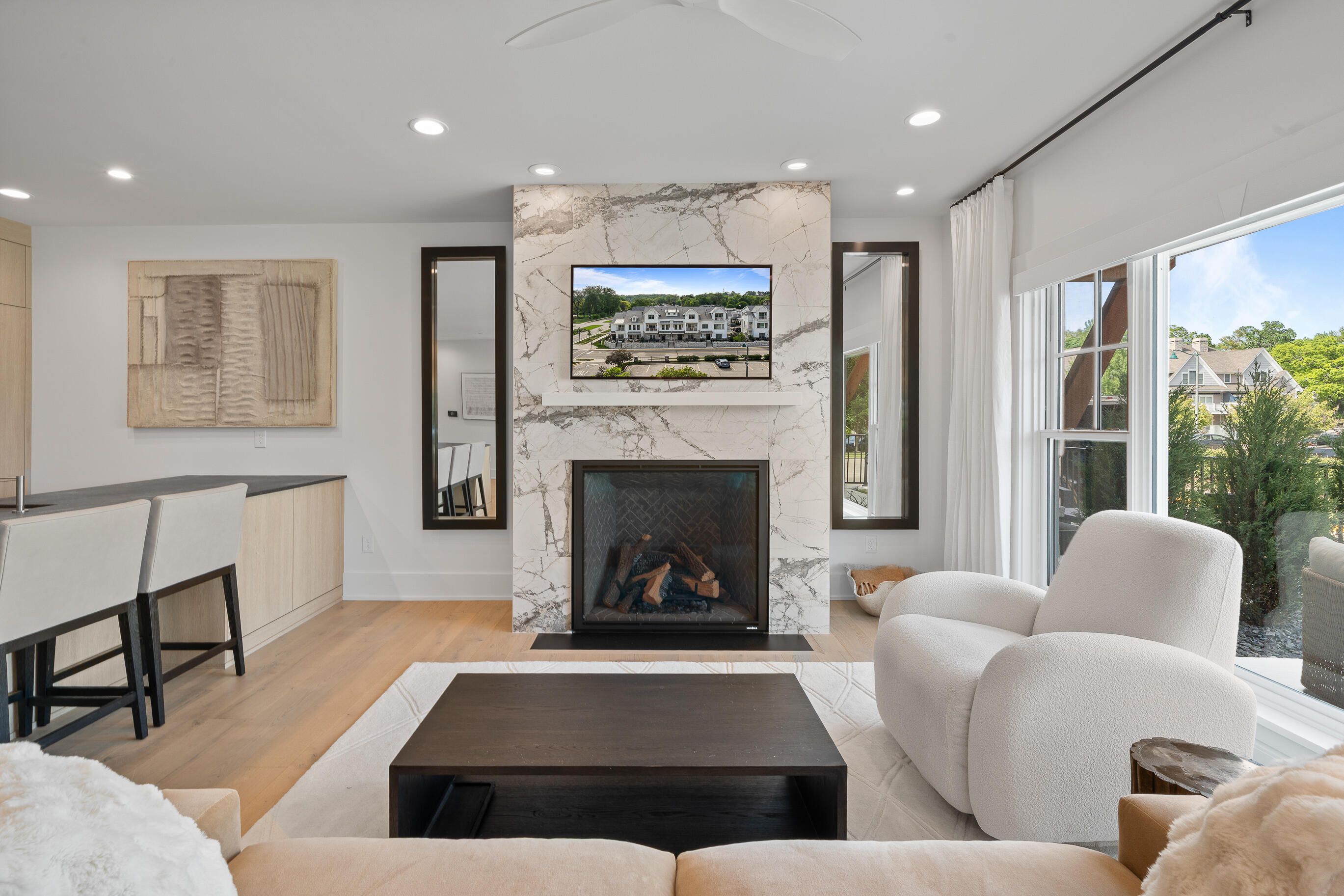 278 High St Unit: 9