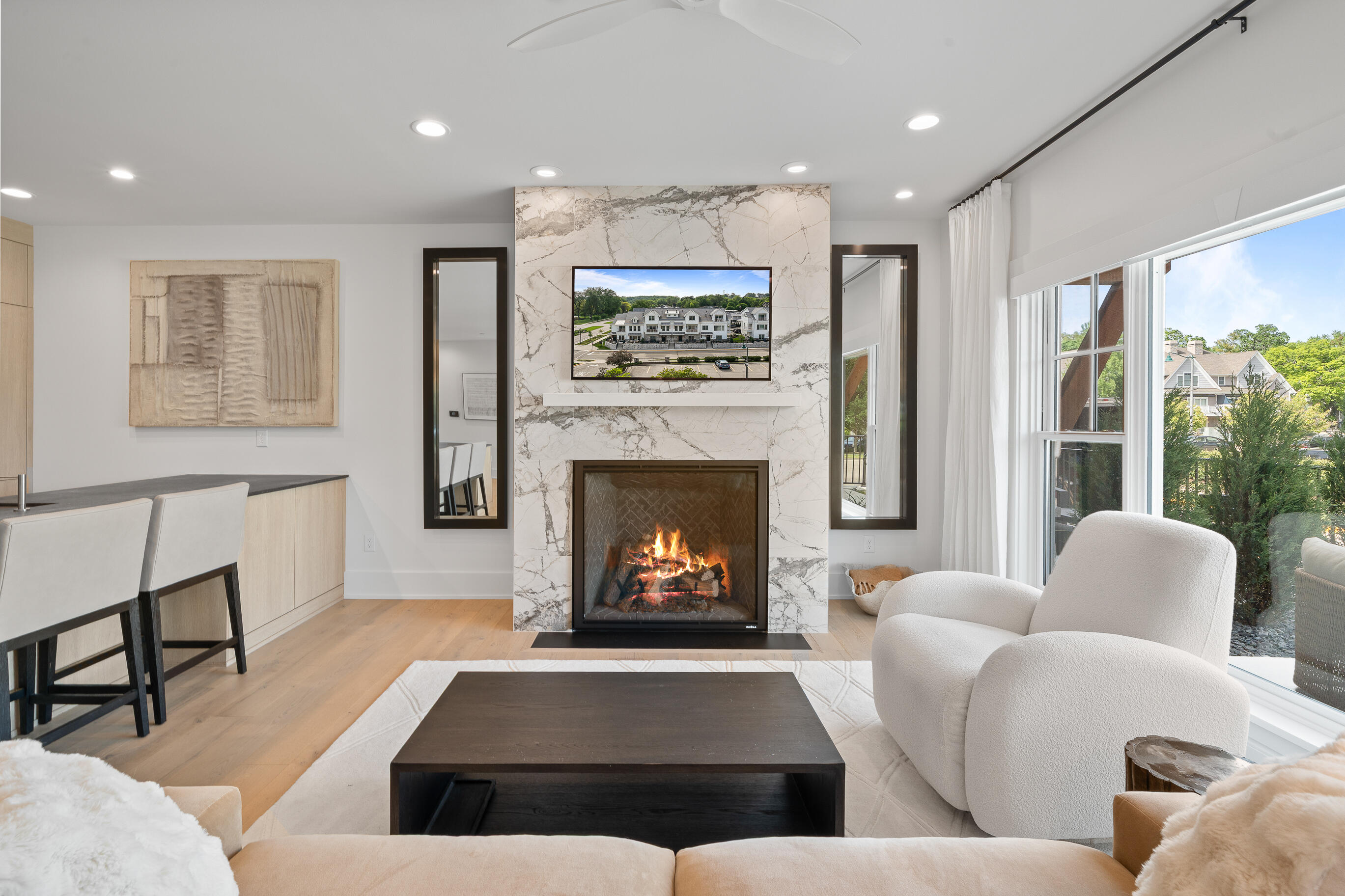 278 High St Unit: 9