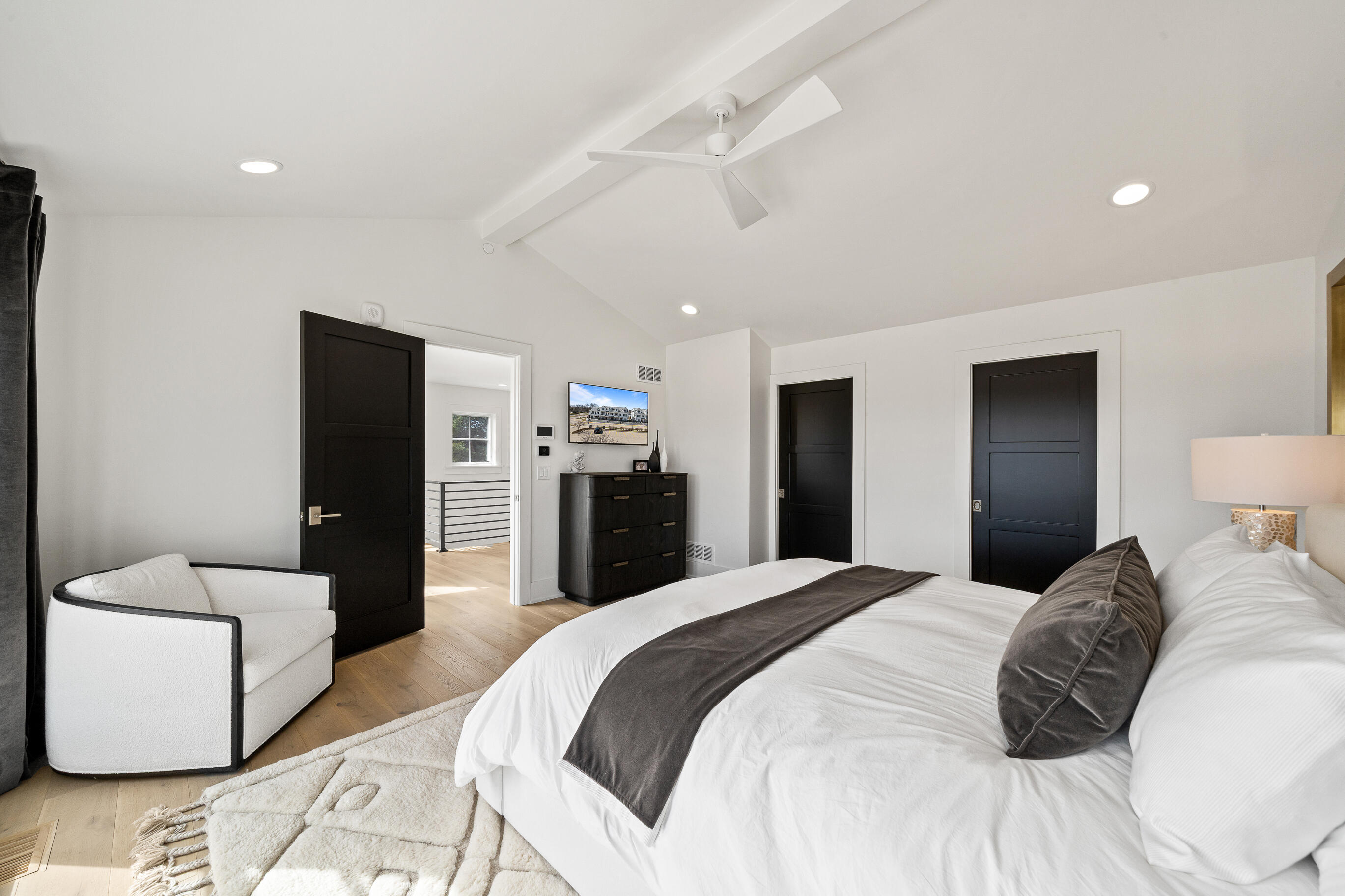 278 High St Unit: 9