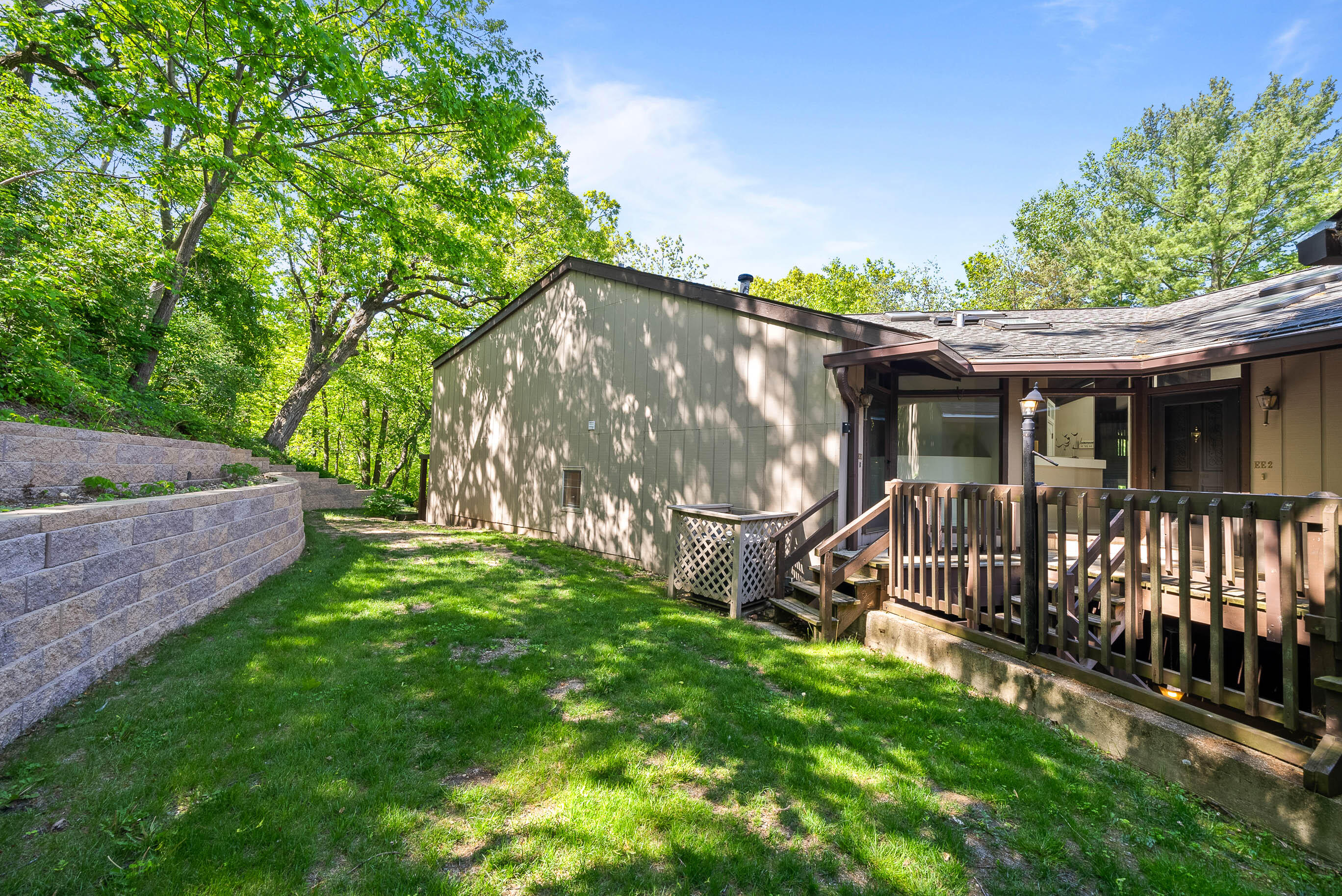 840 Woodland Ct Unit: EE-1