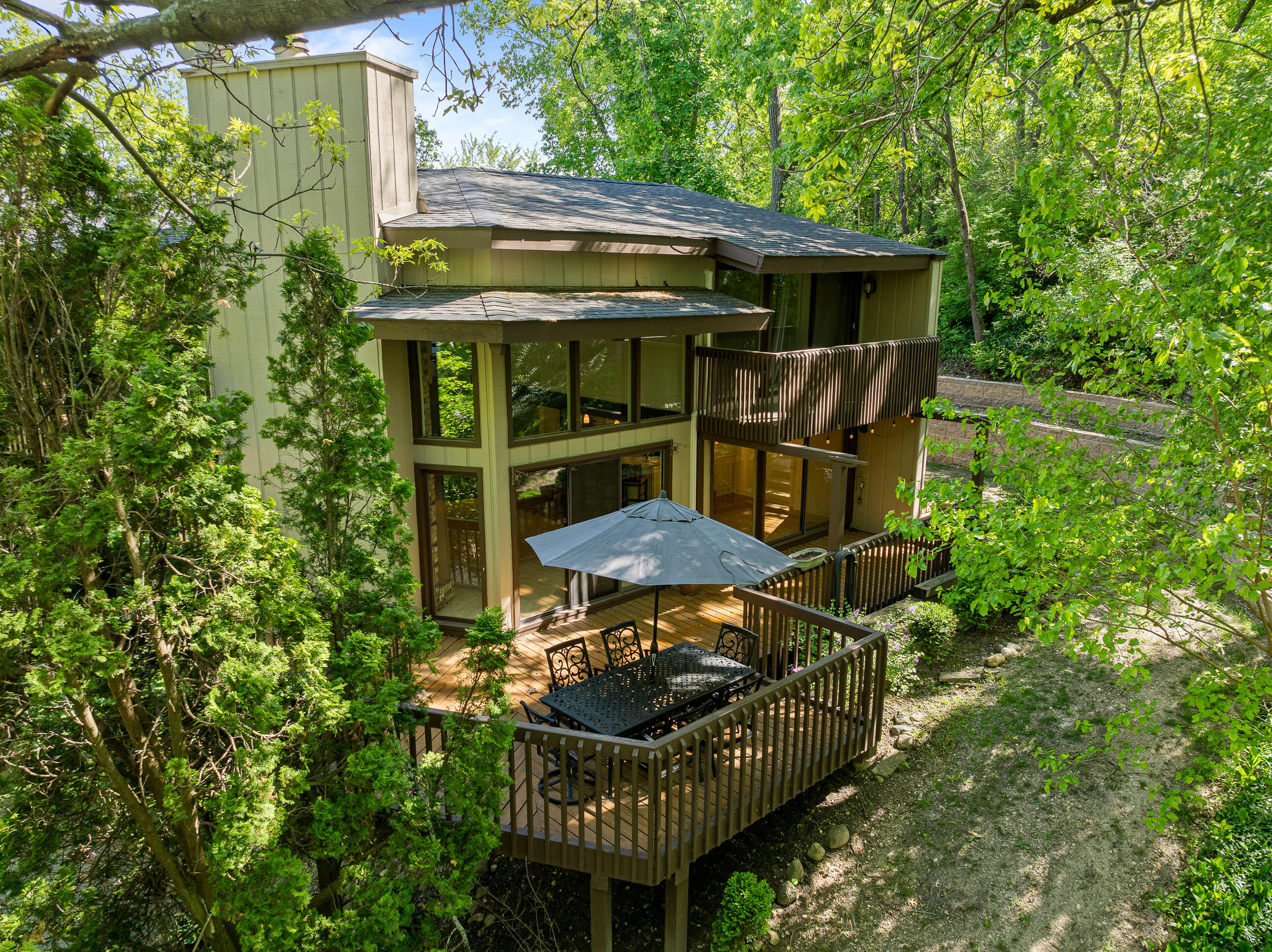 840 Woodland Ct Unit: EE-1