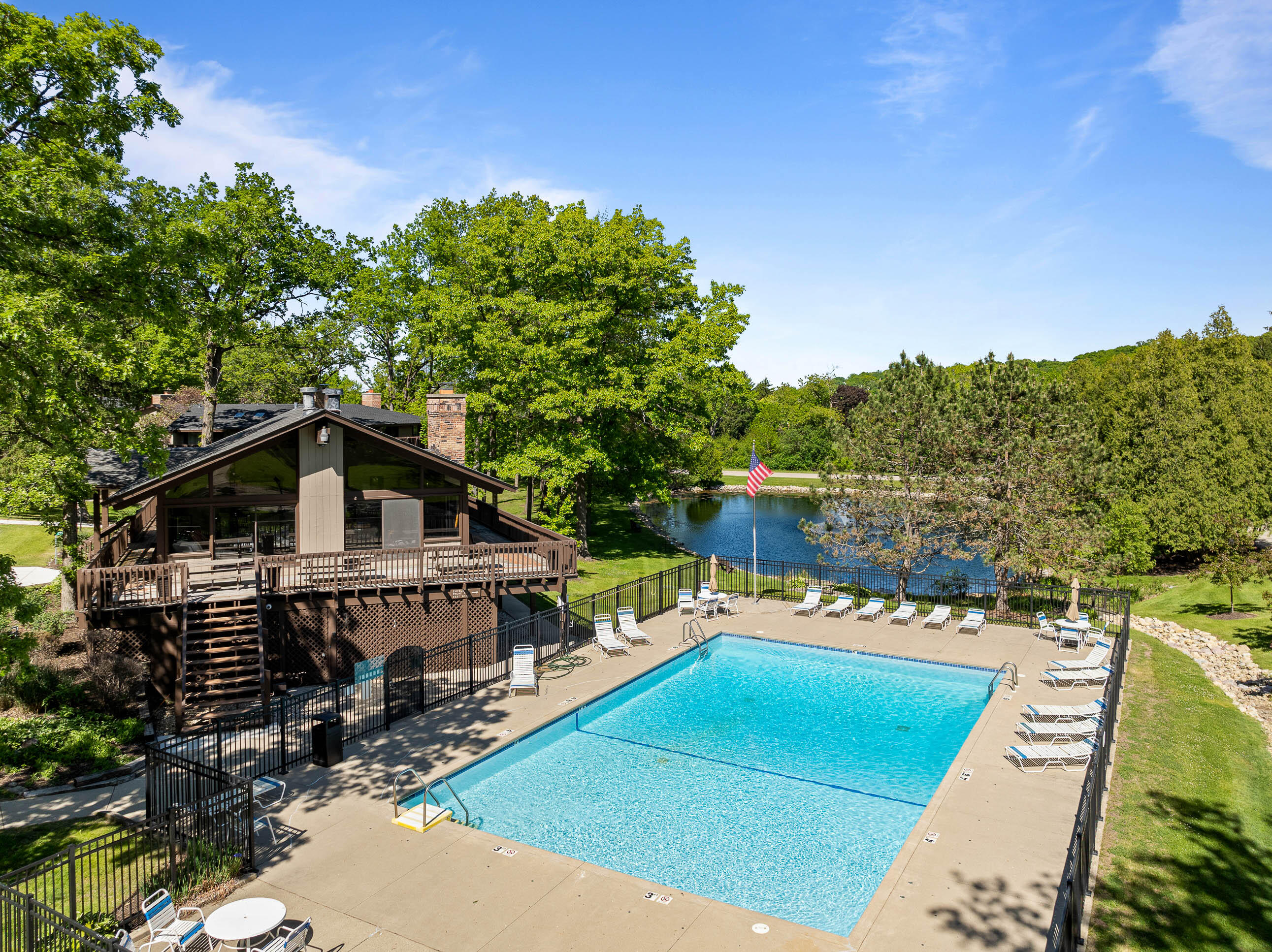 840 Woodland Ct Unit: EE-1