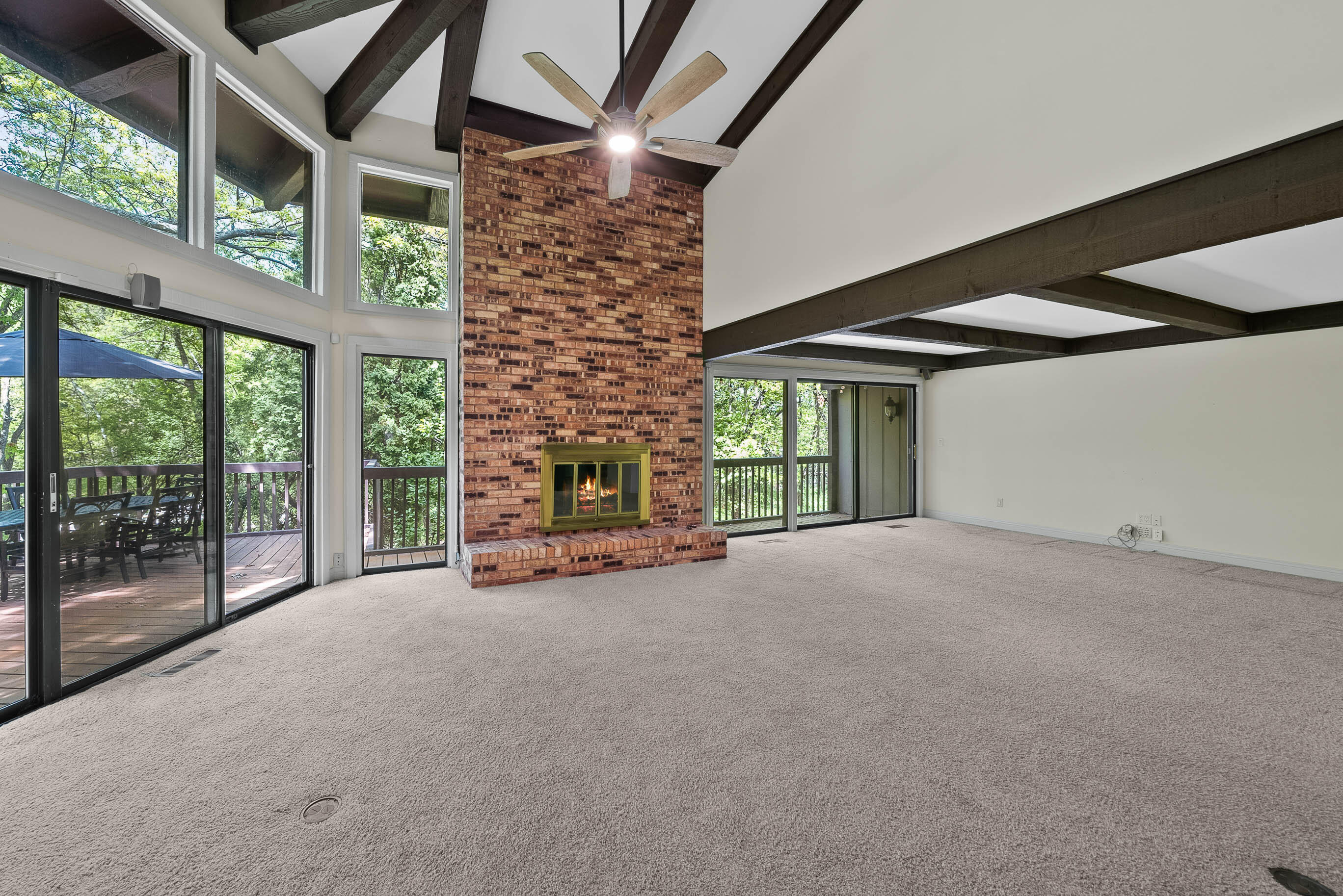 840 Woodland Ct Unit: EE-1