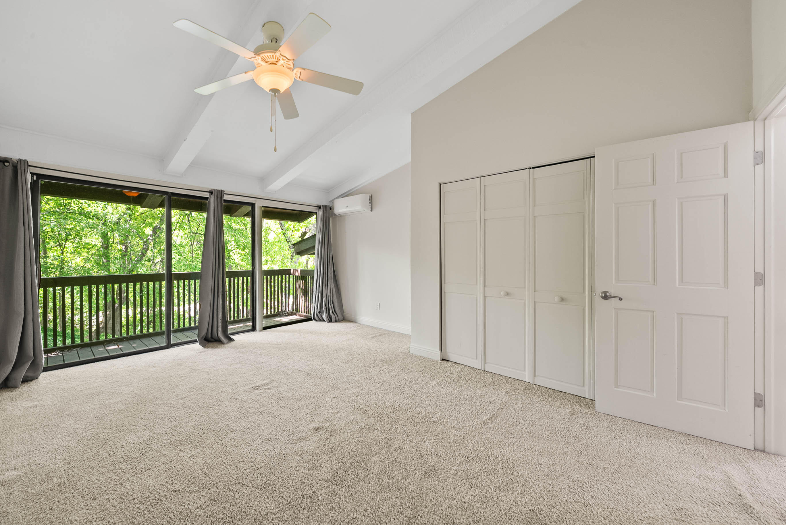 840 Woodland Ct Unit: EE-1