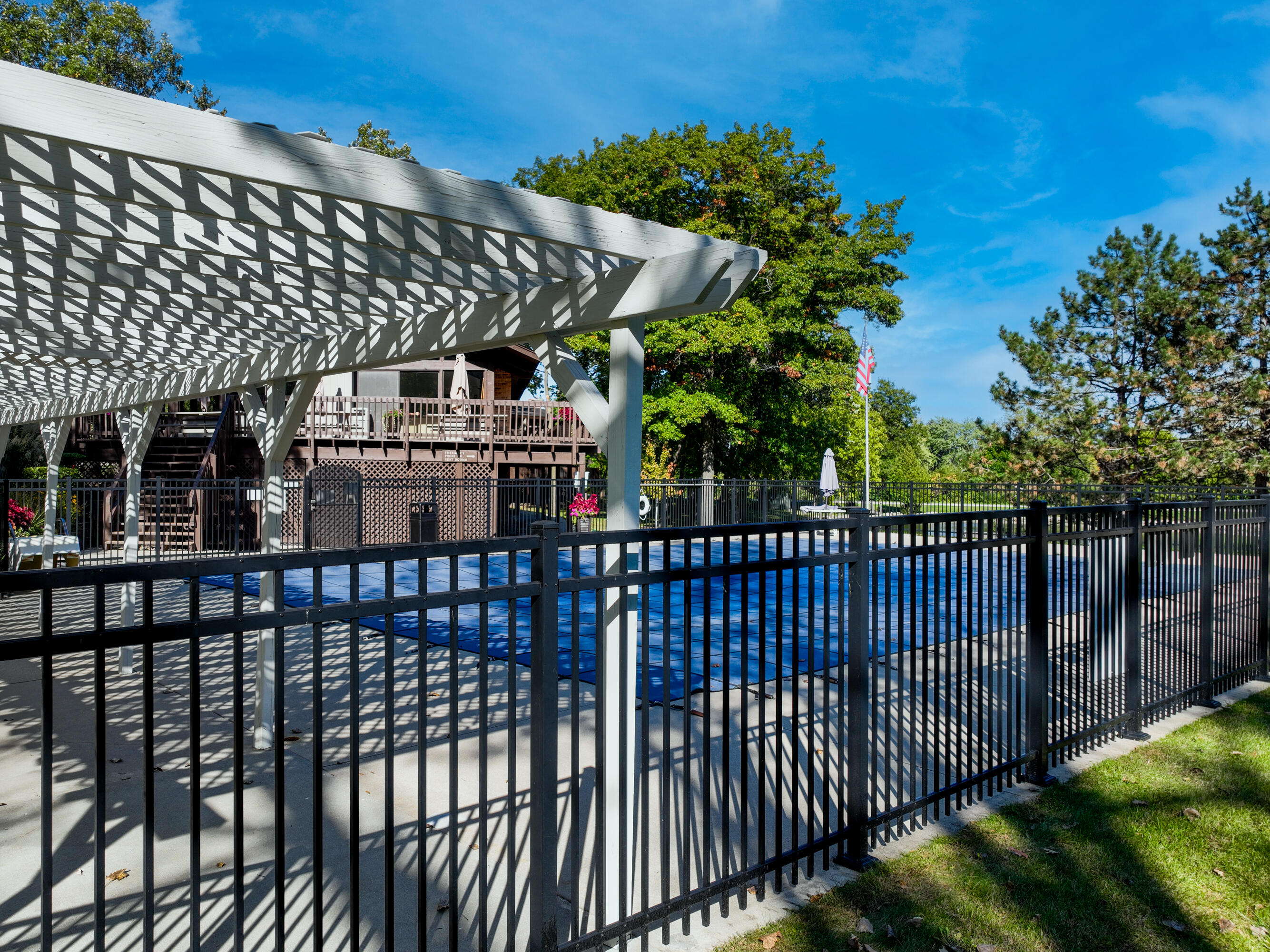 840 Woodland Ct Unit: EE-1