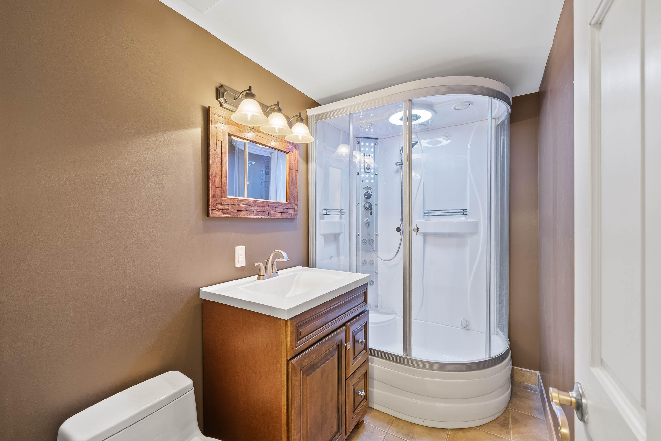 840 Woodland Ct Unit: EE-1