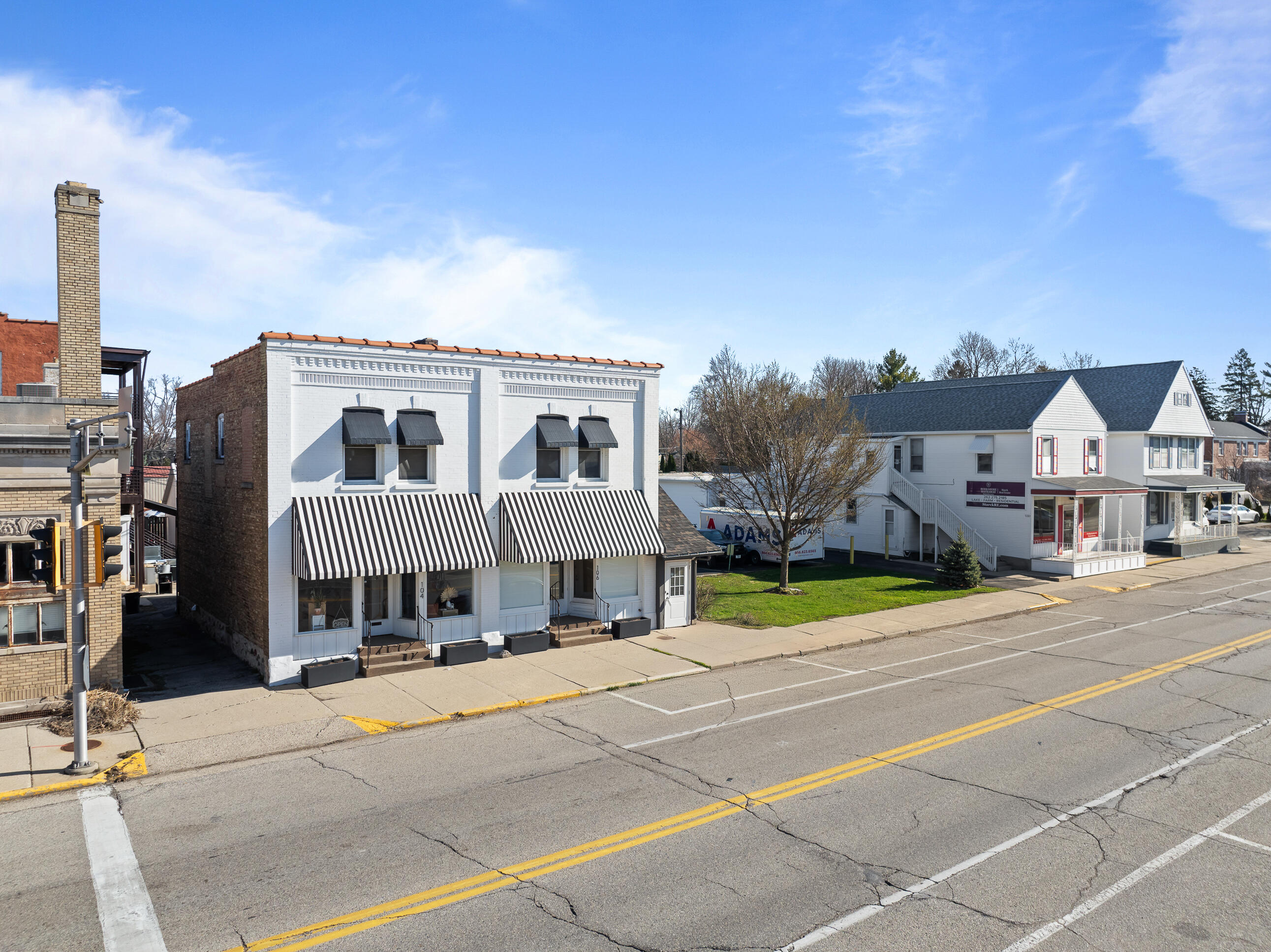 104 & 106 Kenosha St