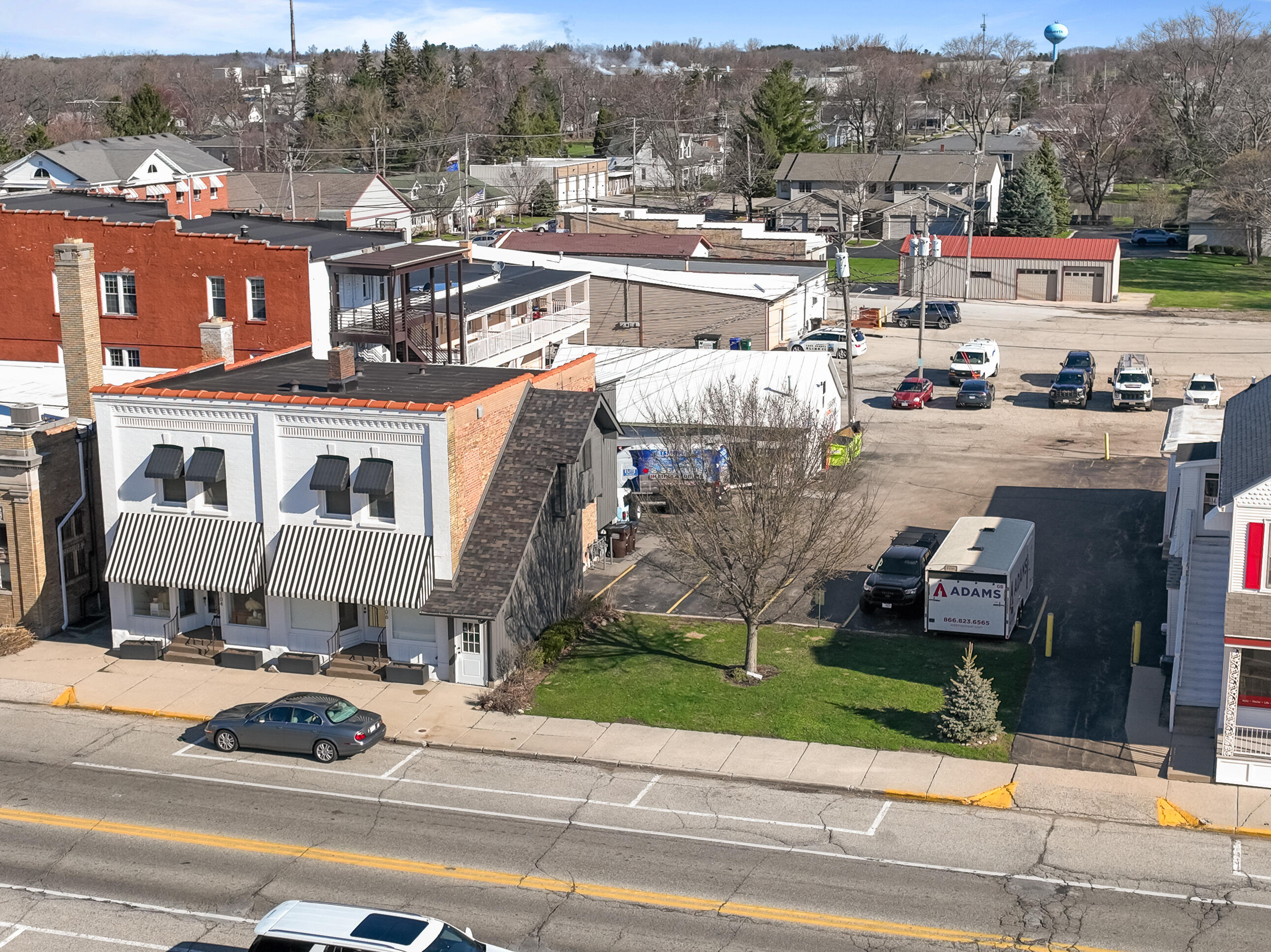 104 & 106 Kenosha St