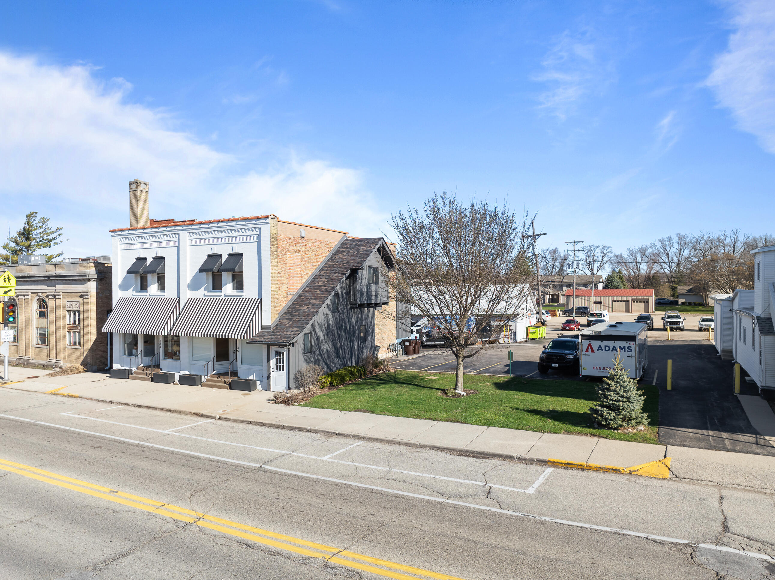 104 & 106 Kenosha St