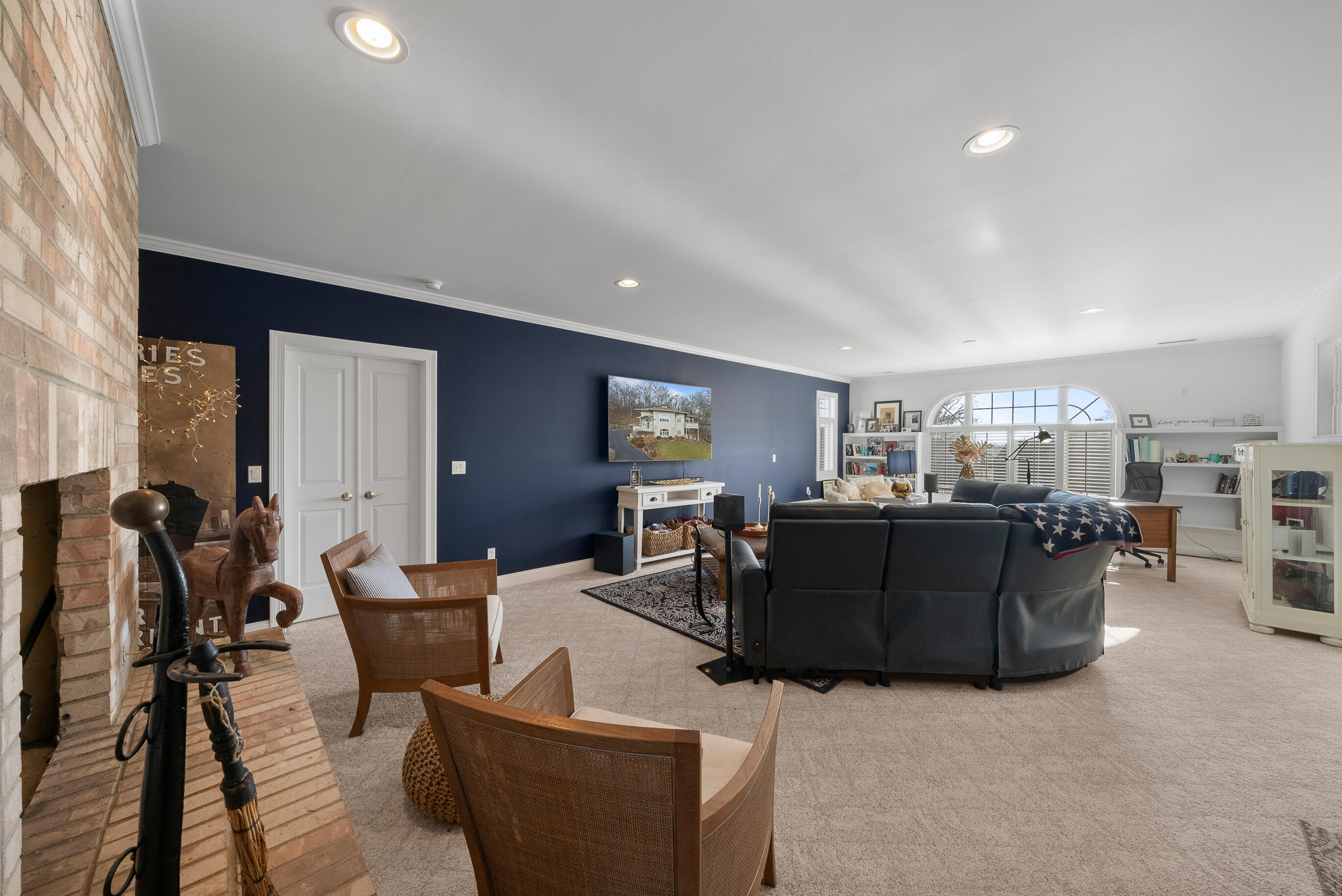 1066 Edinborough Ct