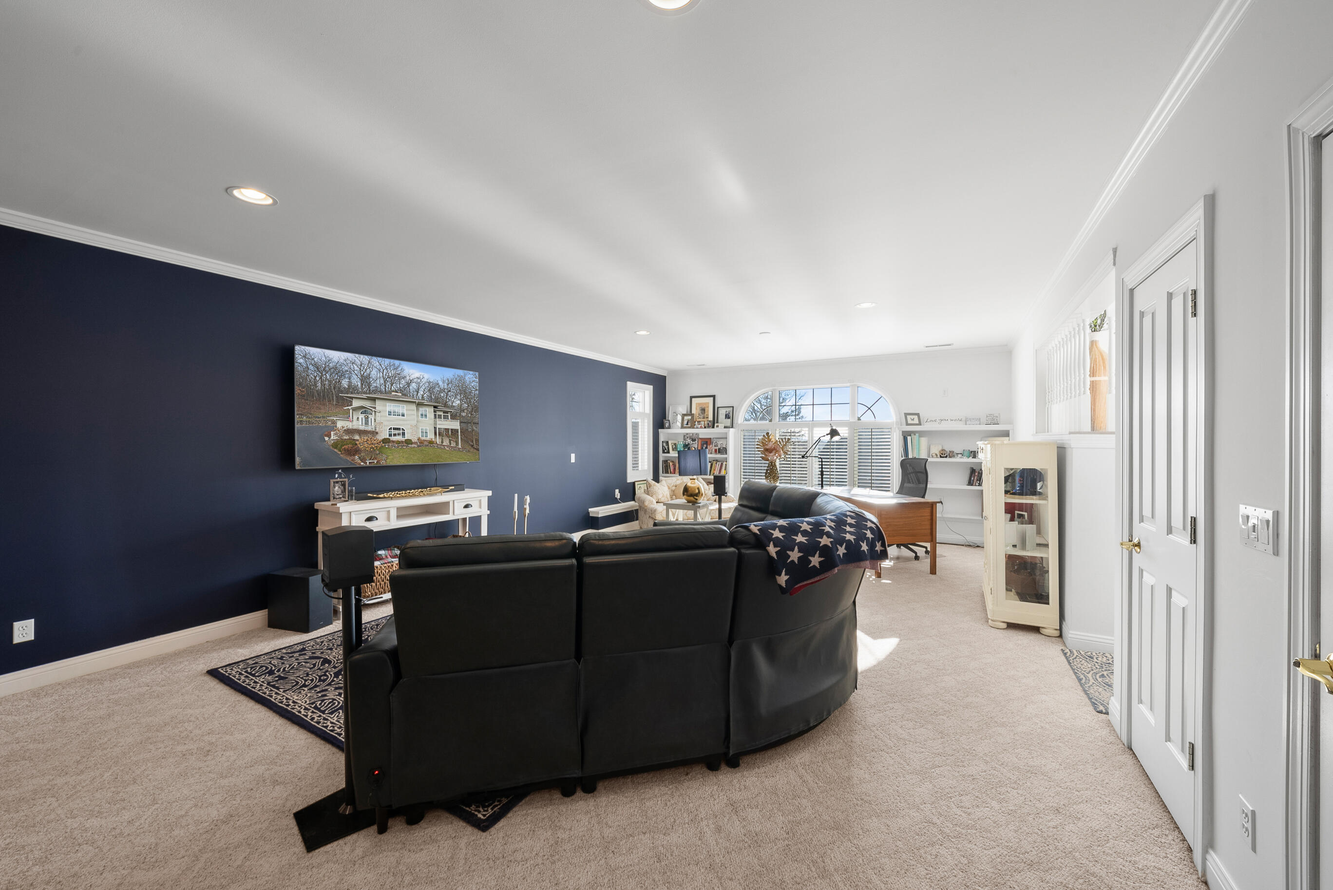 1066 Edinborough Ct
