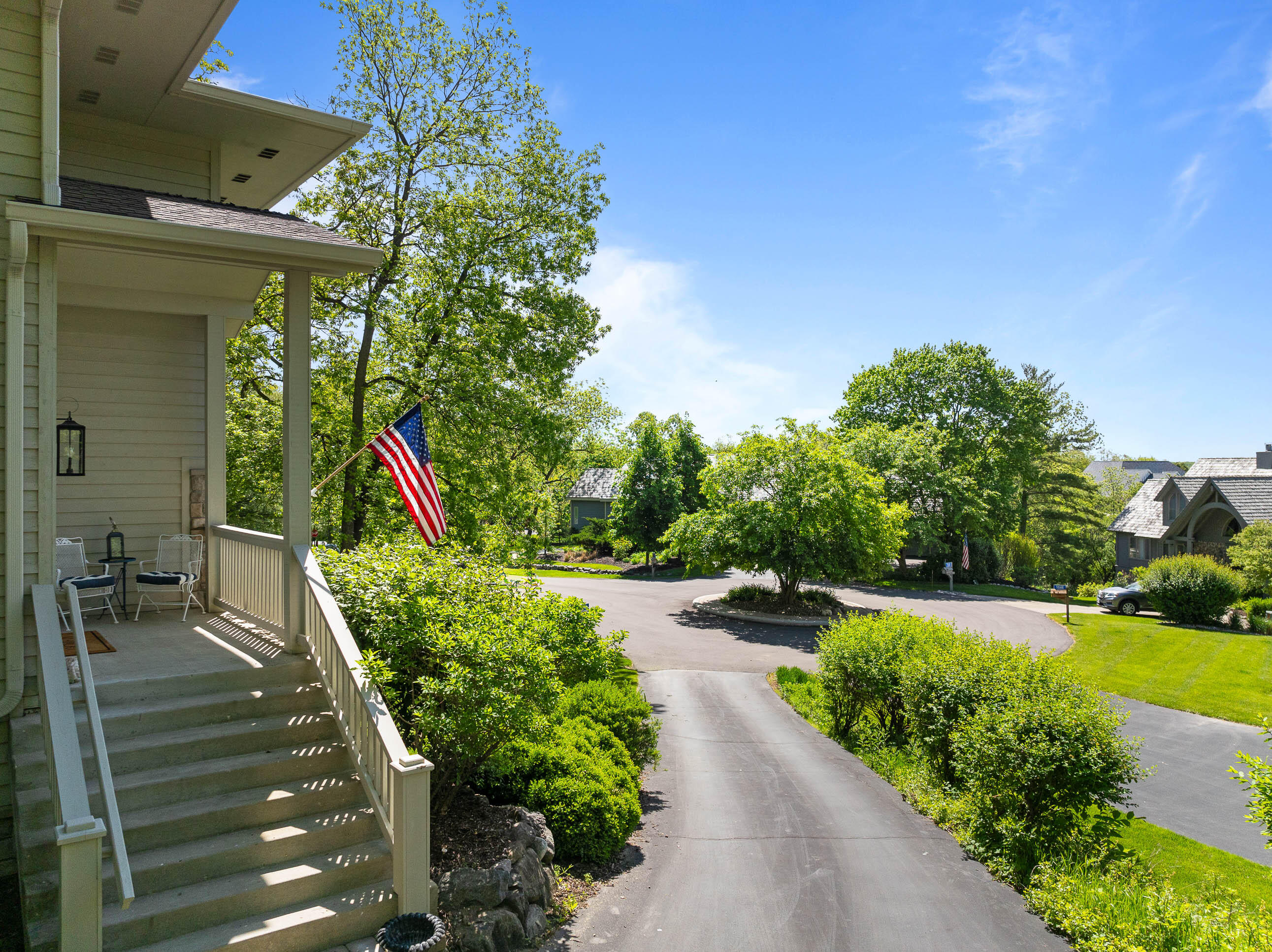 1066 Edinborough Ct